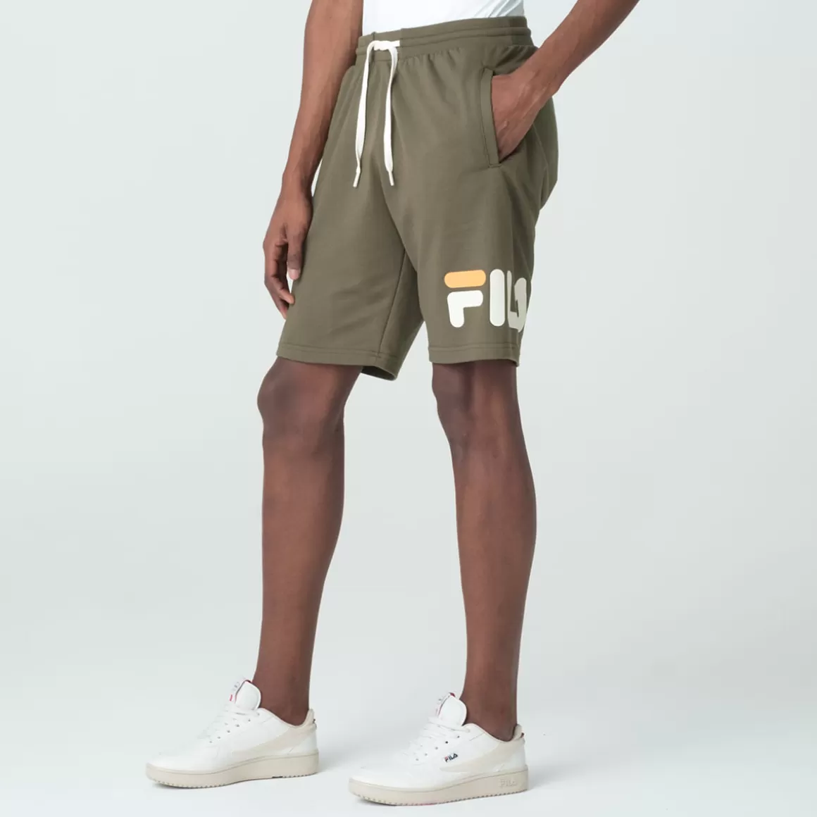 FILA Bermuda Esportiva Masculina Basic Letter III Verde Oliva - * Bermudas