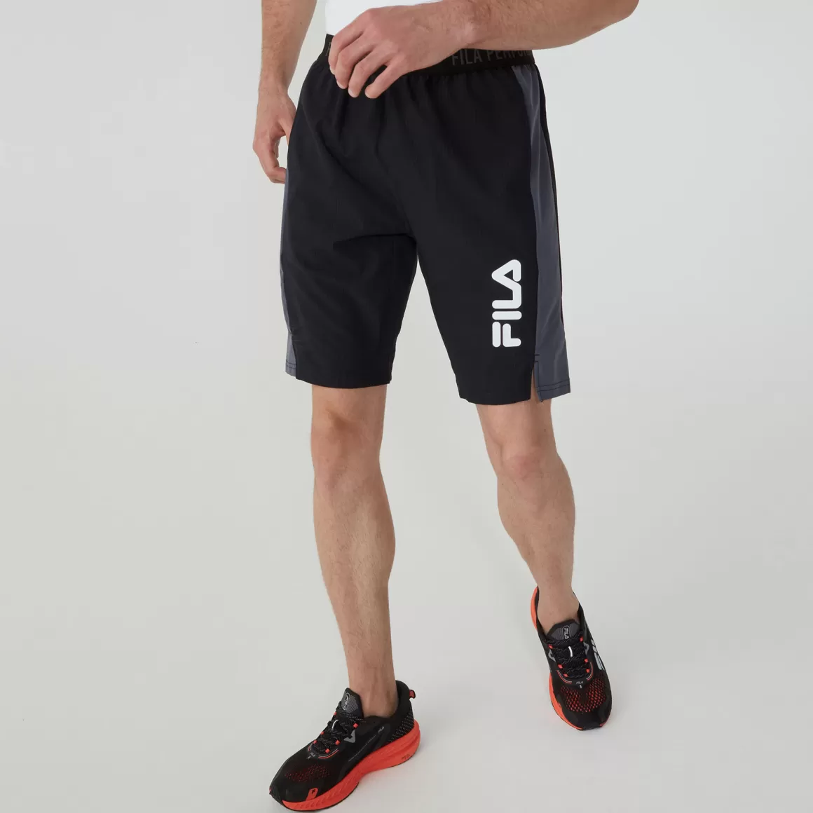 FILA Bermuda Esportiva Masculina Train - 9" Preta e Cinza - * Academia e treino | Academia e treino