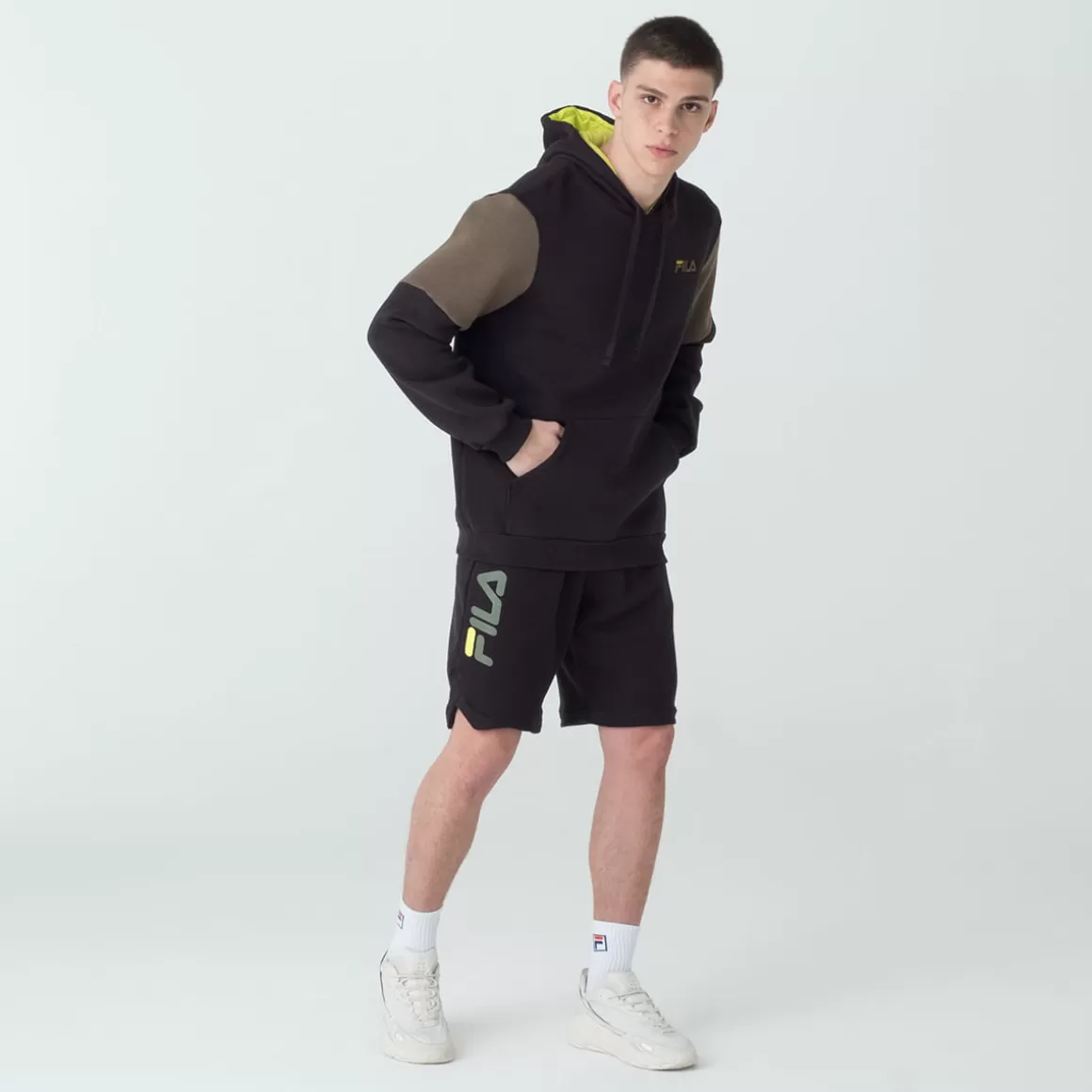 FILA Bermuda Colors Masculina - * Bermudas