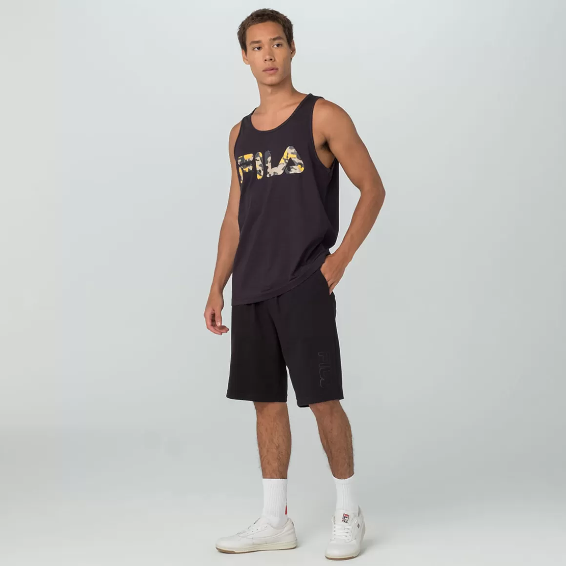 FILA Bermuda Practical Logo Outline Light Masculina - * Lifestyle | Bermudas