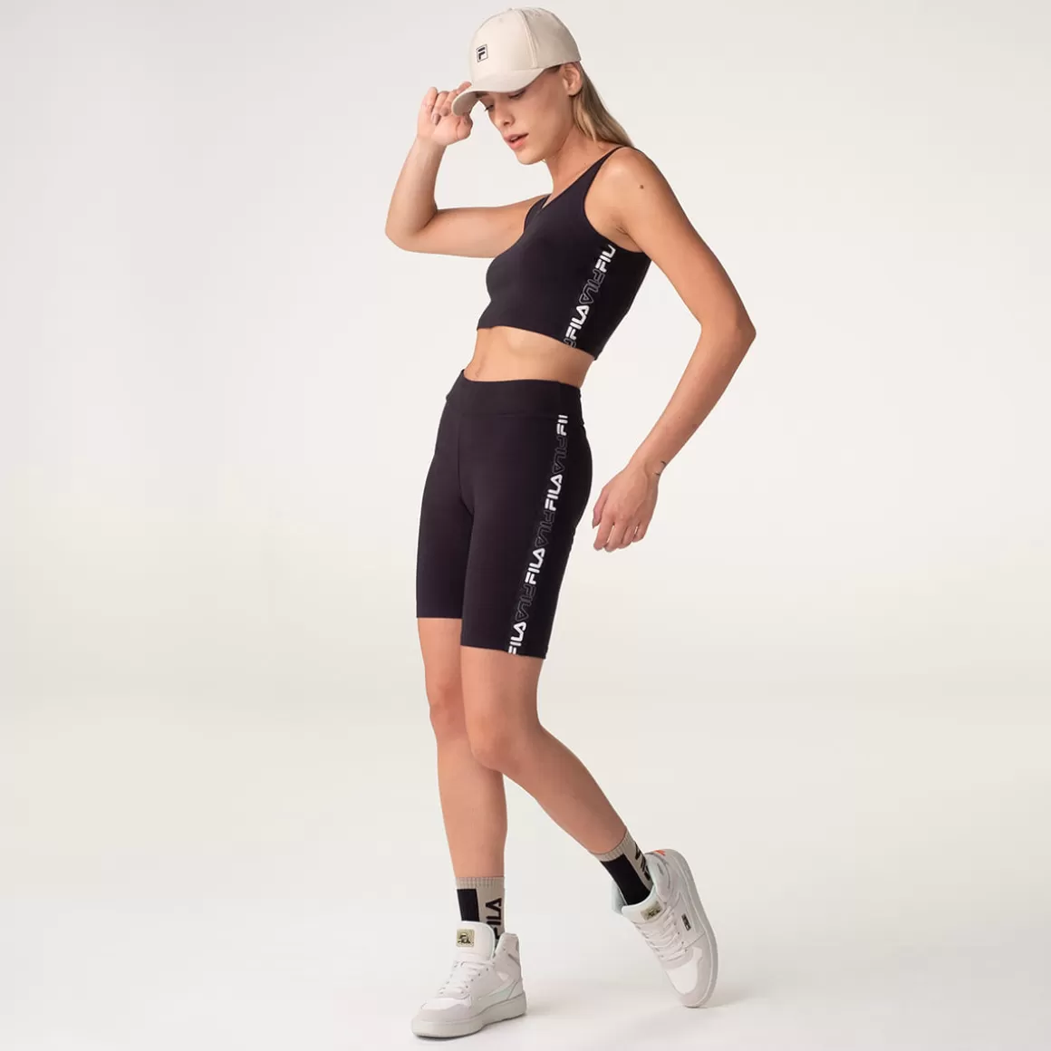 FILA Bermuda Tape Feminina - * Lifestyle | Shorts, saias e skorts