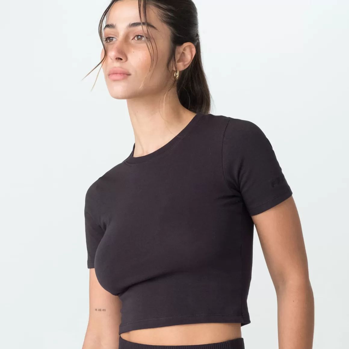 FILA Blusa Cropped Basic Feminina - * Blusas, camisetas e regatas