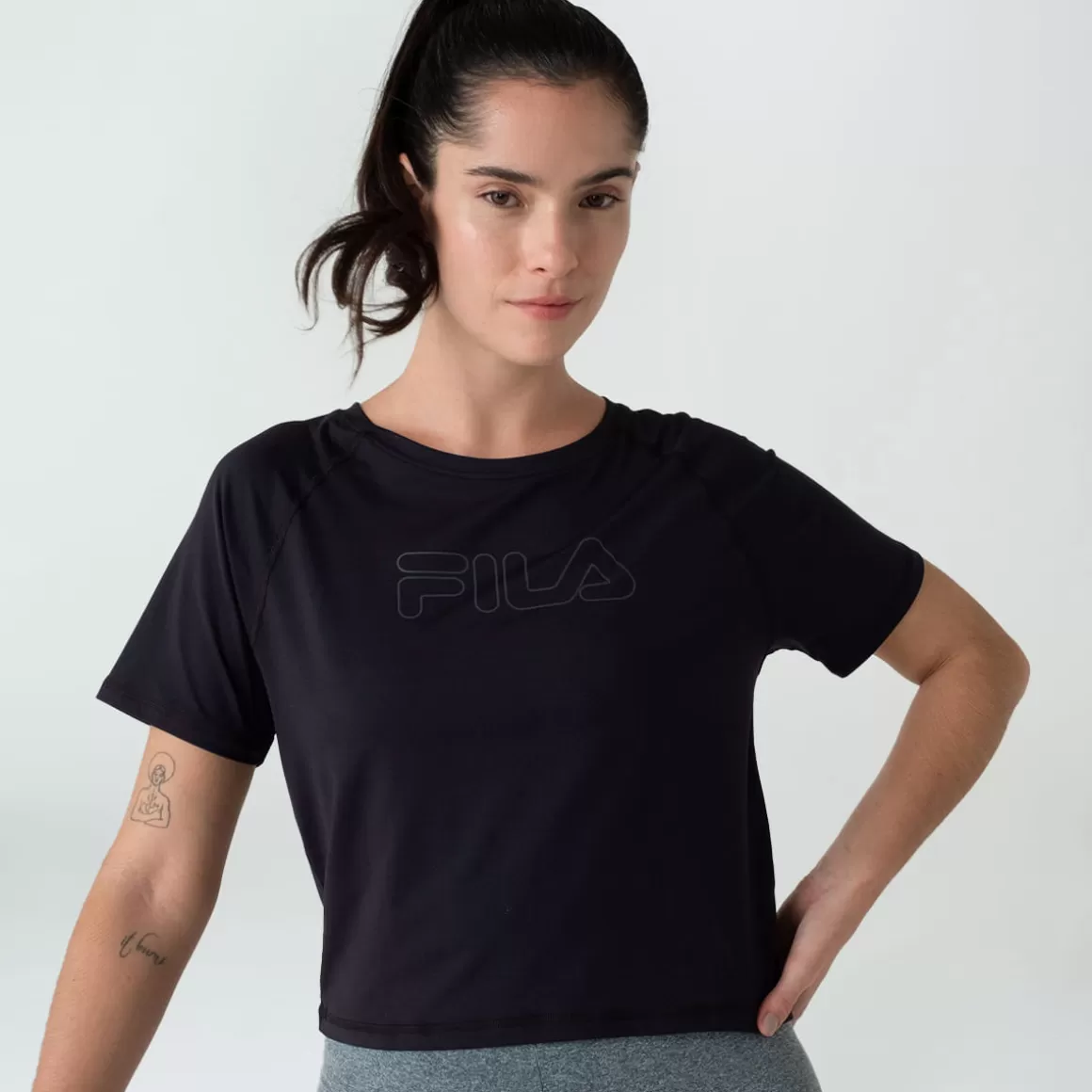 FILA Blusa Performa Feminina - * Respirabilidade | Controle de temperatura