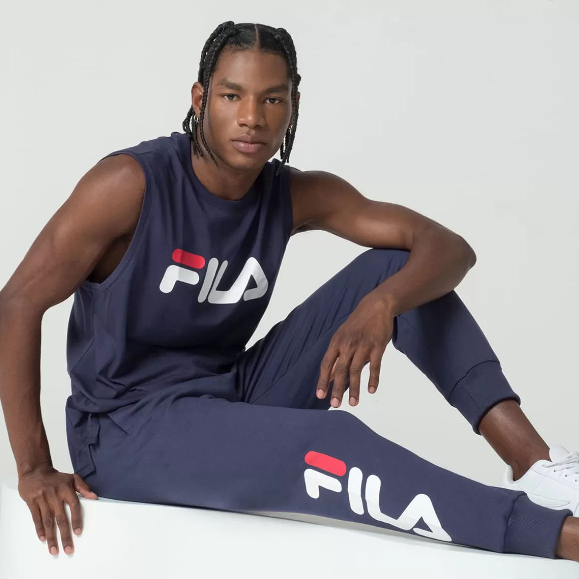 FILA Calça de Algodão Masculina Letter Premium II Marinho - * Calças