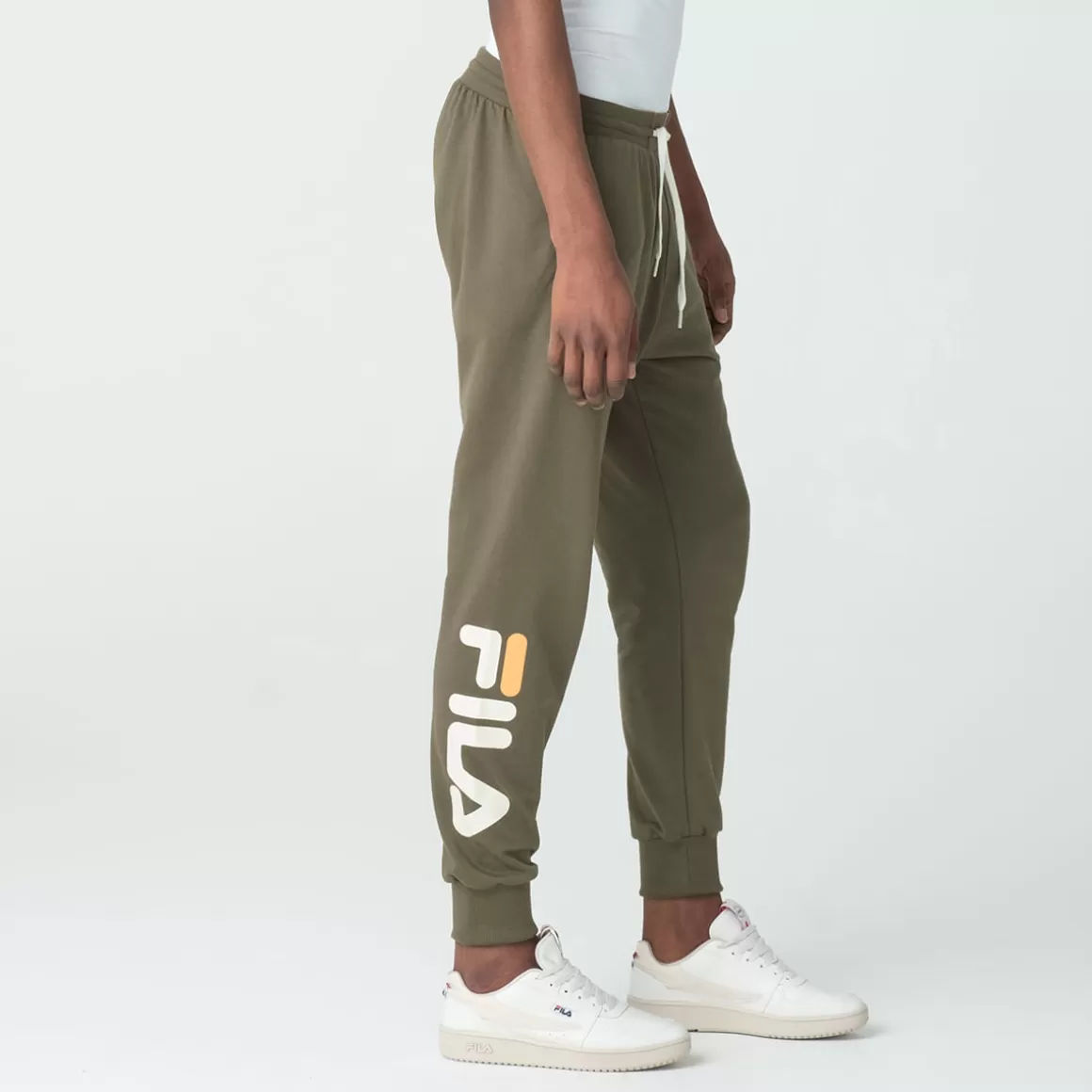 FILA Calça de Algodão Masculina Letter Premium II Verde Oliva - * Calças