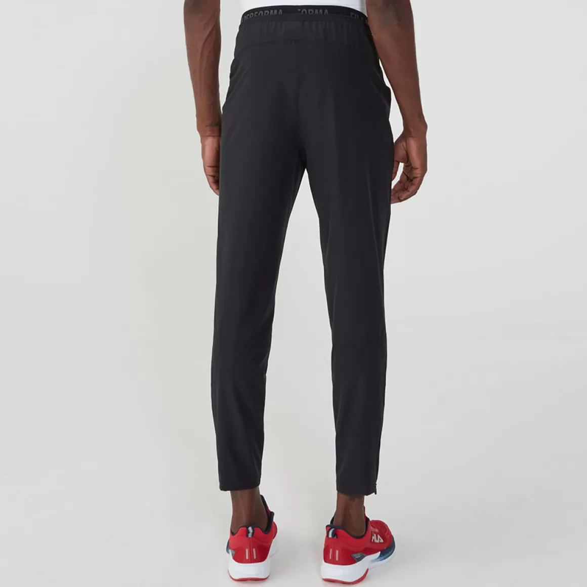 FILA Calça Esportiva Poliéster Masculina Slim Zip Preto Fosco - * Academia e treino | Academia e treino
