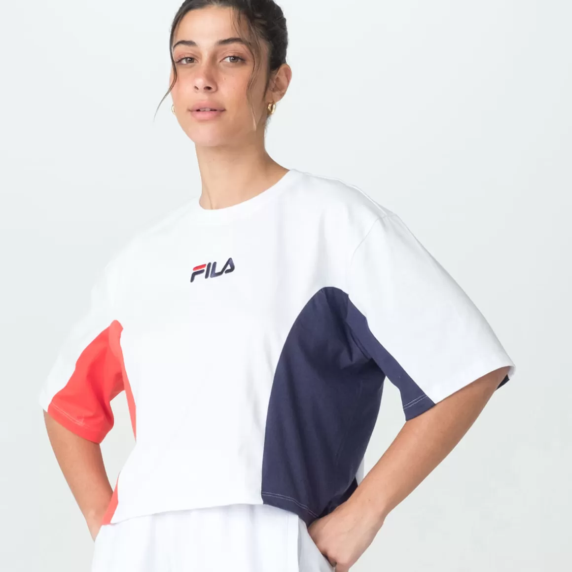 FILA Camiseta Casual Feminina Color Block Letter Branca - * Lifestyle | Blusas, camisetas e regatas
