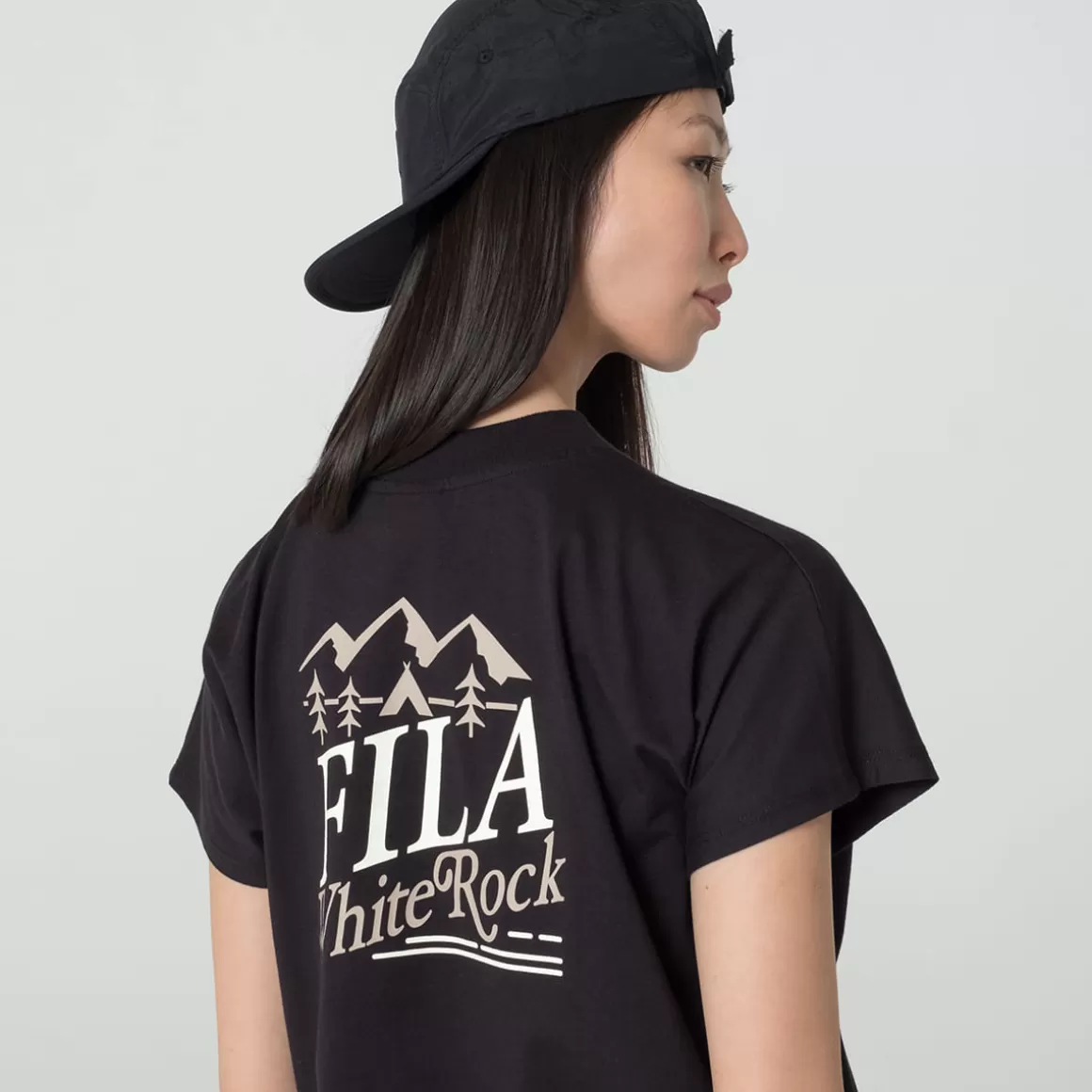 FILA Camiseta Casual Feminina Mike WR Preta - * Blusas, camisetas e regatas