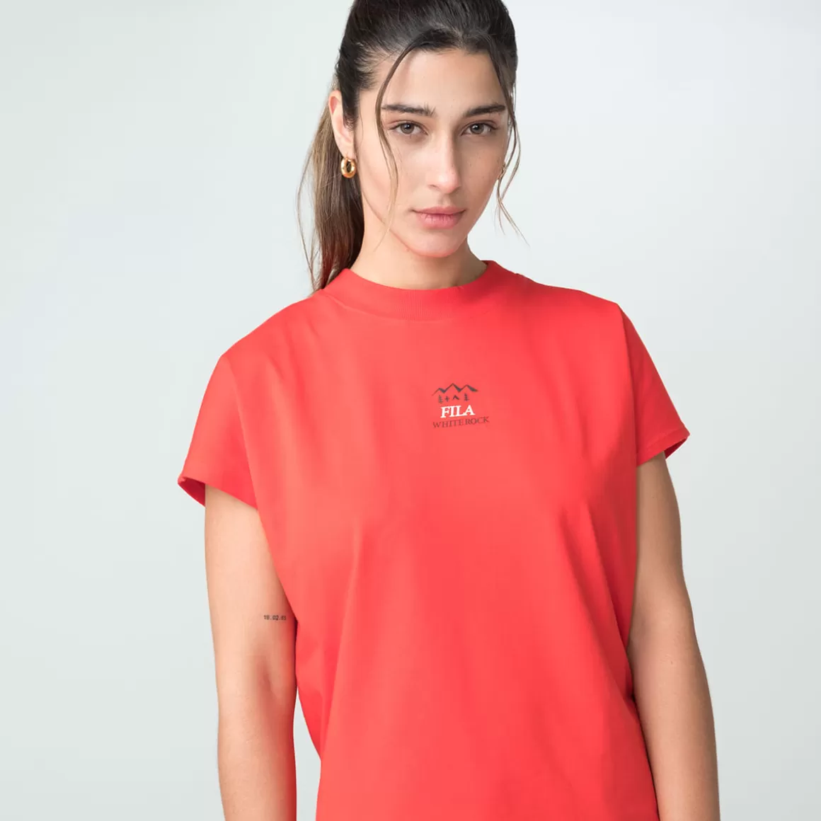 FILA Camiseta Casual Feminina Mike WR Vermelha - * Blusas, camisetas e regatas