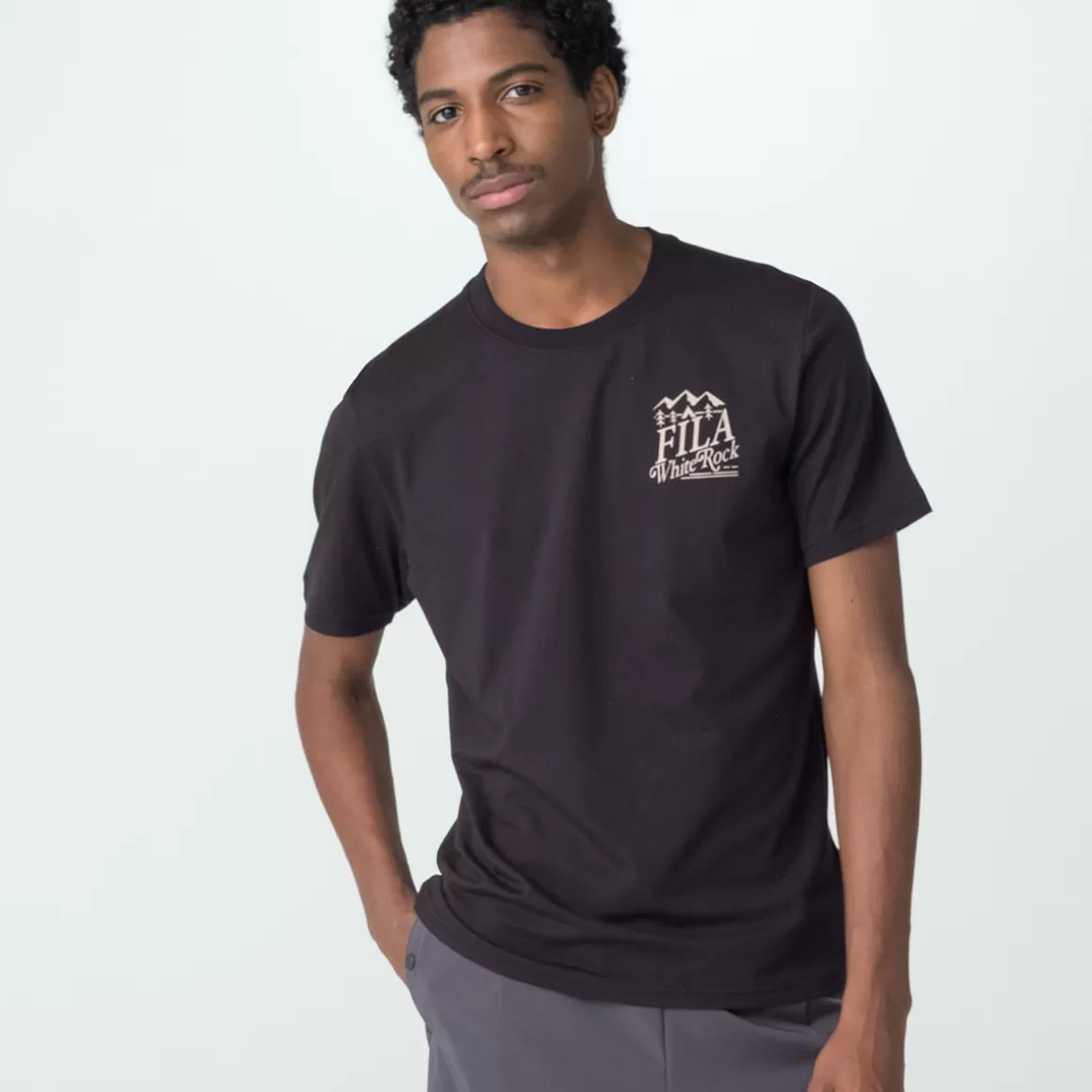 FILA Camiseta Casual Masculina Mike WR Preta - * Camisetas e regatas