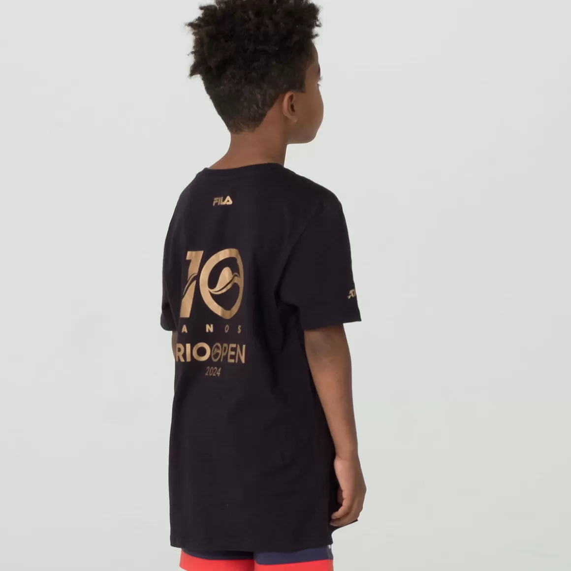 FILA Camiseta 10 Anos Premium Juvenil - * Controle de temperatura | Roupas com Proteção UV