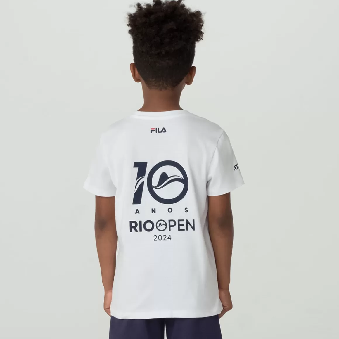 FILA Camiseta 10 Anos Premium Juvenil - * Controle de temperatura | Roupas com Proteção UV