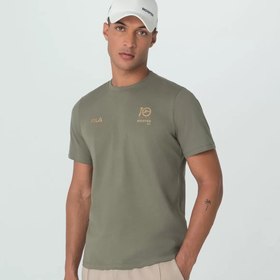 FILA Camiseta 10 Anos Premium Masculina - * Camisetas e regatas