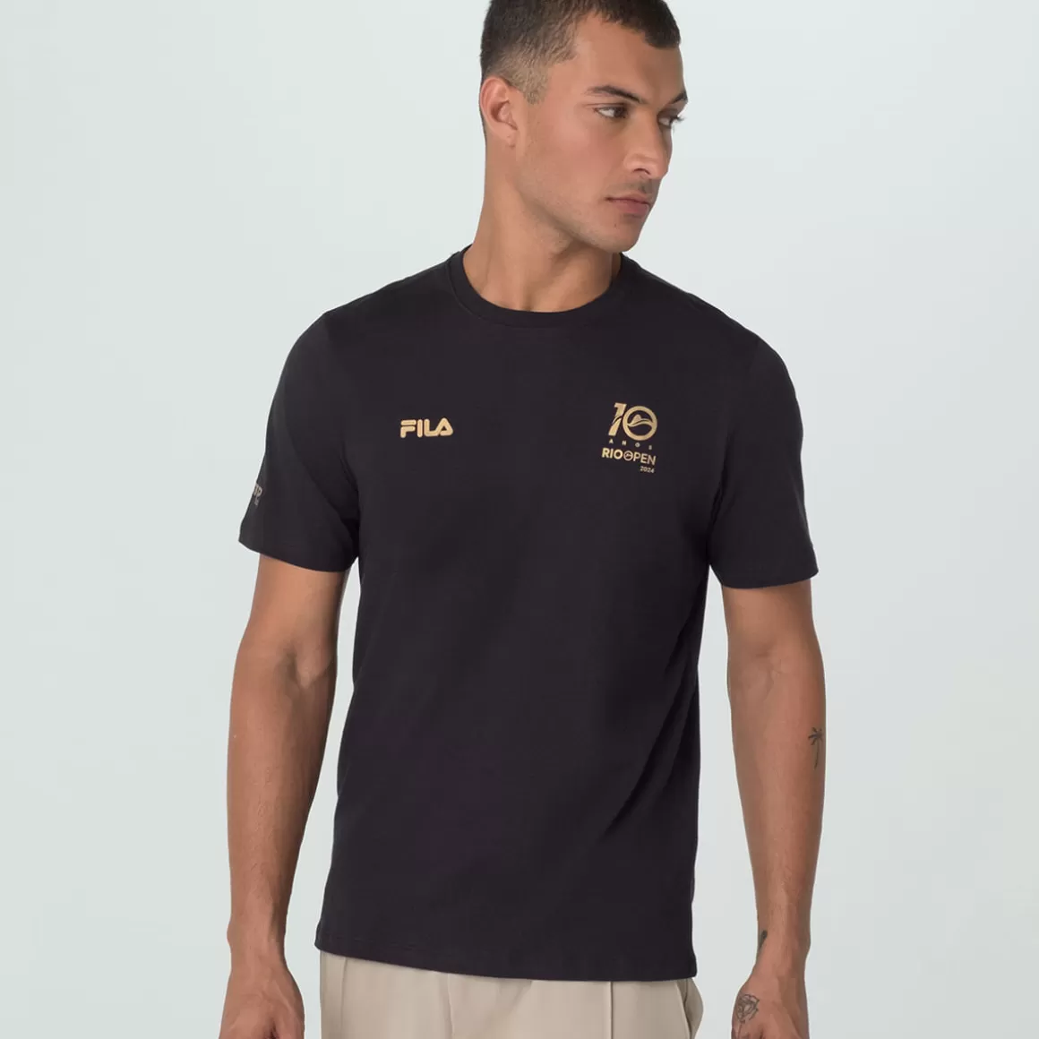 FILA Camiseta 10 Anos Premium Masculina - * Camisetas e regatas