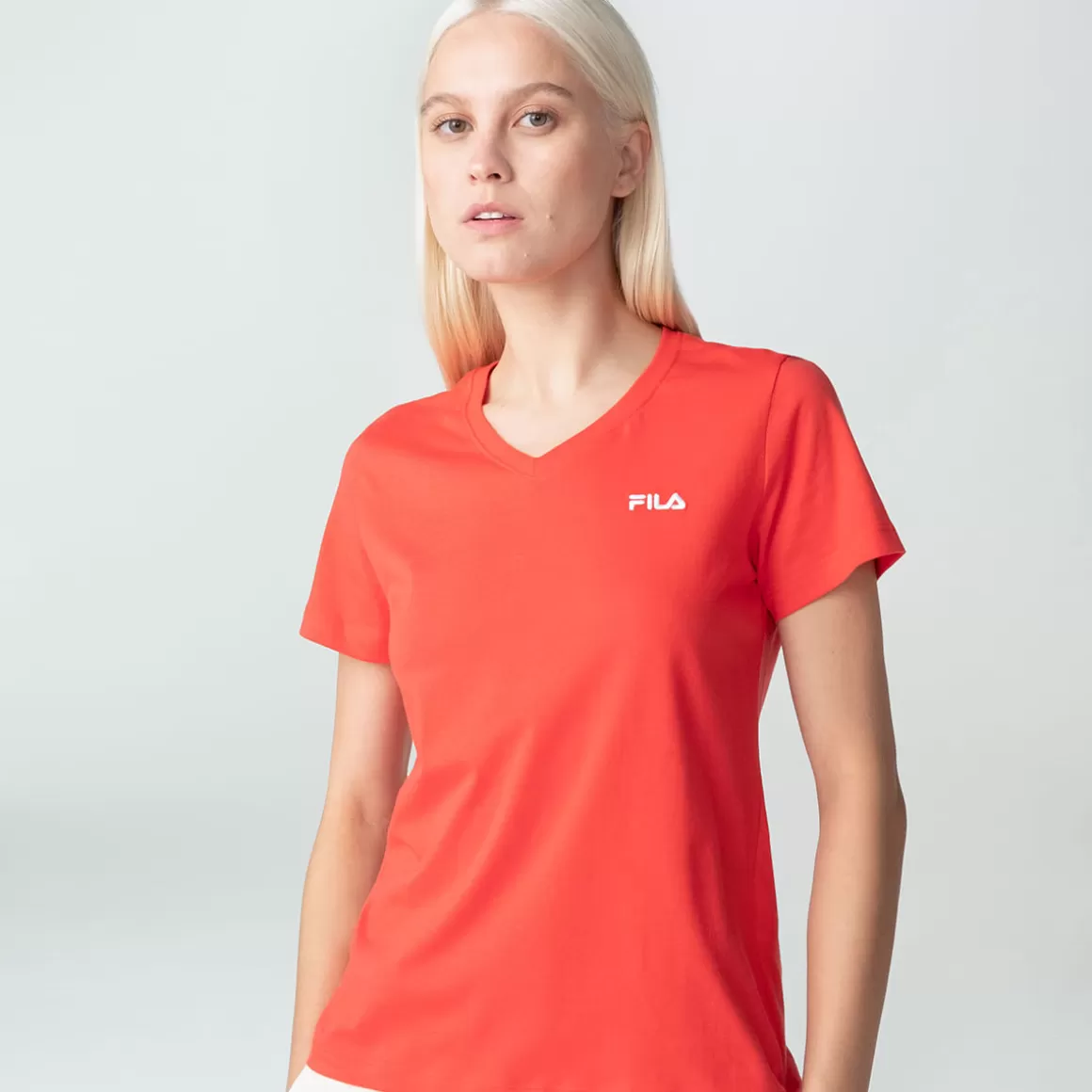 FILA Camiseta Basic Feminina - * Blusas, camisetas e regatas