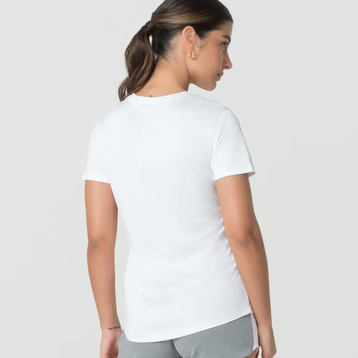 FILA Camiseta Basic Sports Polygin Feminina - * Roupas com Proteção UV | Academia e treino