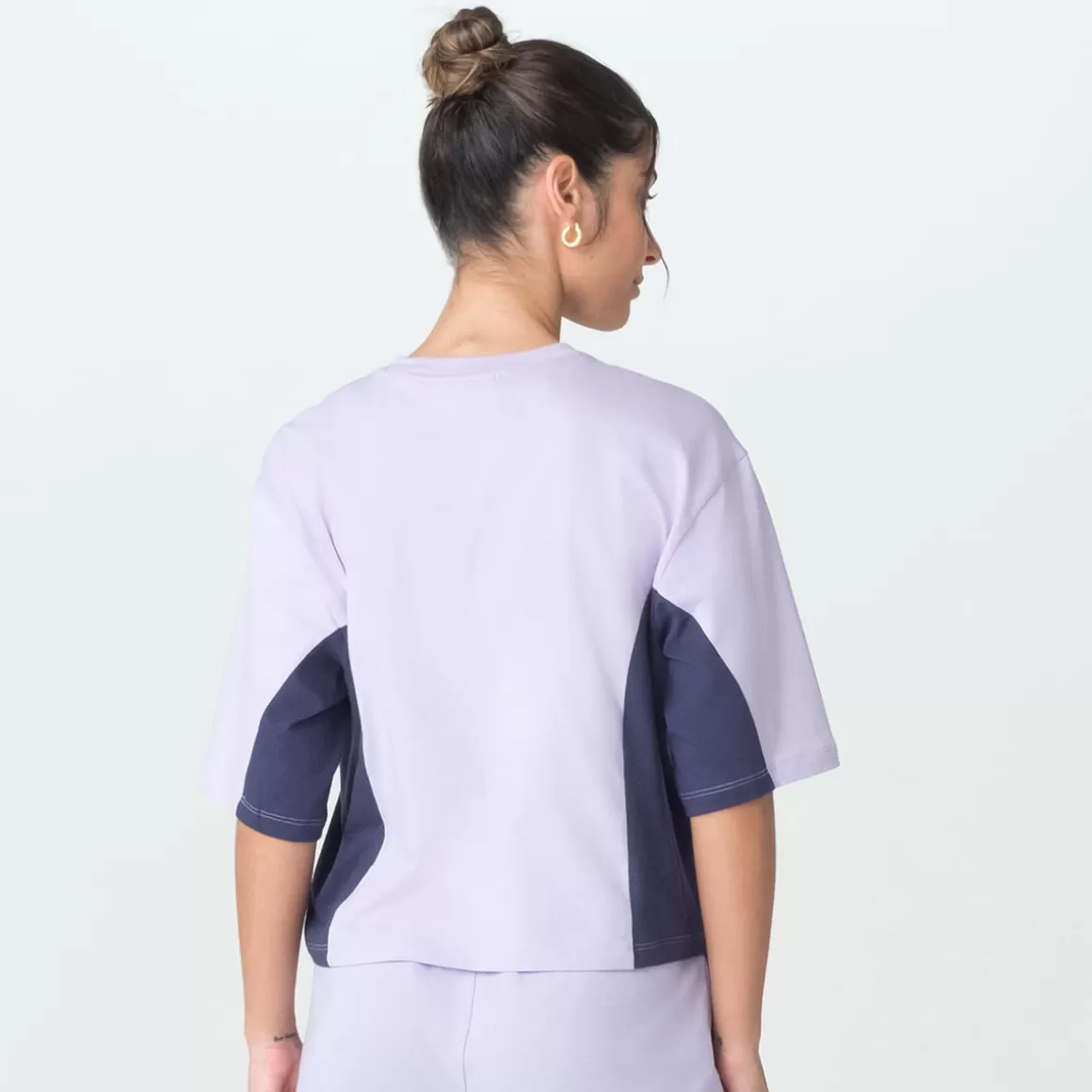 FILA Camiseta Color Block Letter Feminina - * Lifestyle | Blusas, camisetas e regatas