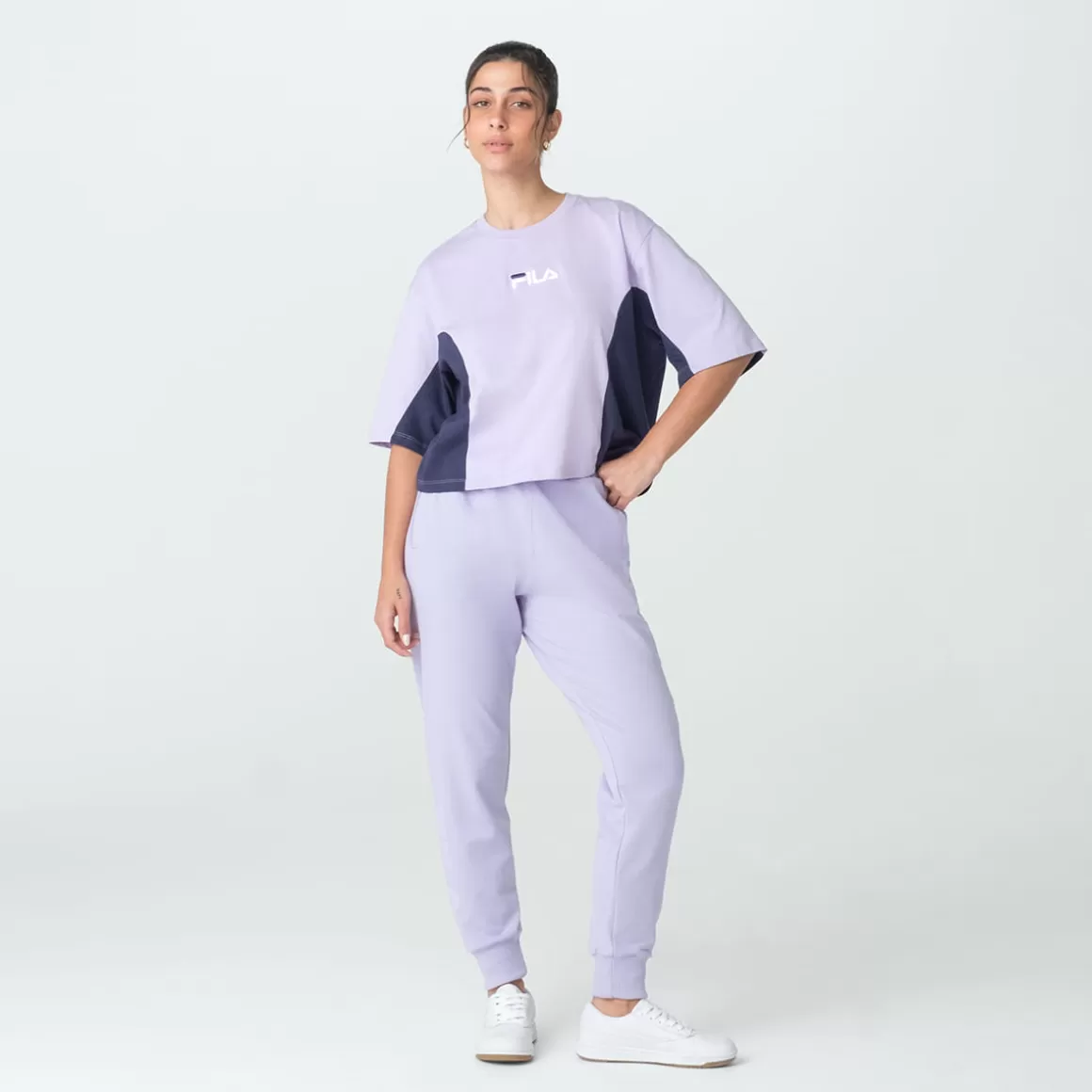 FILA Camiseta Color Block Letter Feminina - * Lifestyle | Blusas, camisetas e regatas