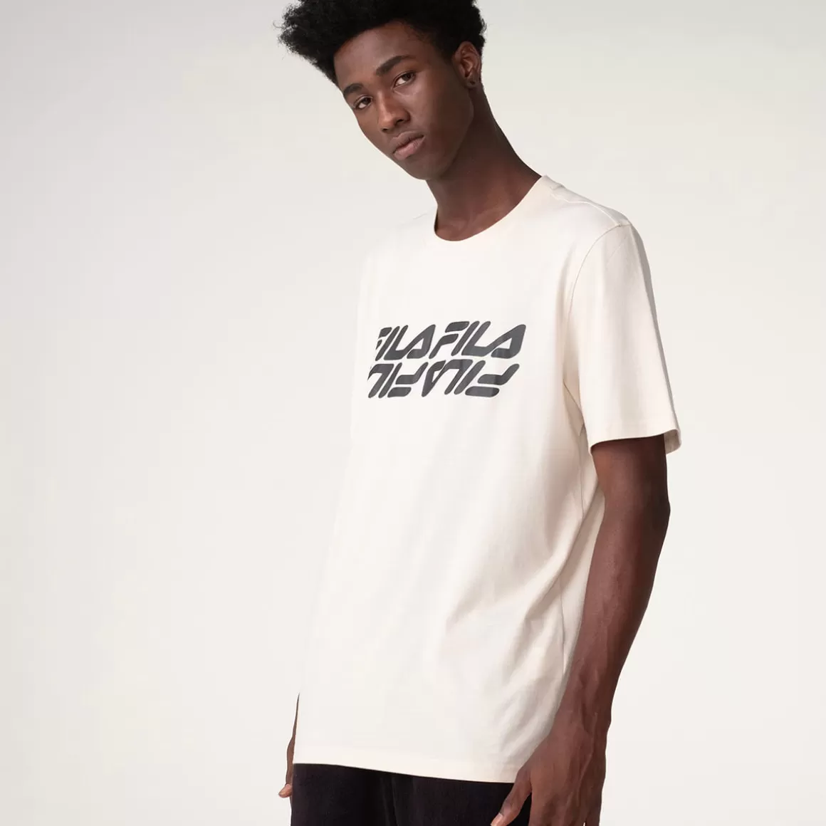 FILA Camiseta Colors Logo Masculina - * Camisetas e regatas