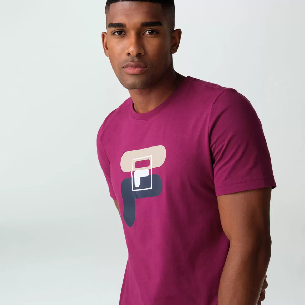 FILA Camiseta Floating Box Masculina - * Camisetas e regatas