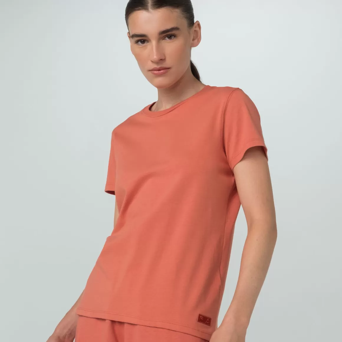 FILA Camiseta Heritage Essential Feminina - * Heritage | Blusas, camisetas e regatas