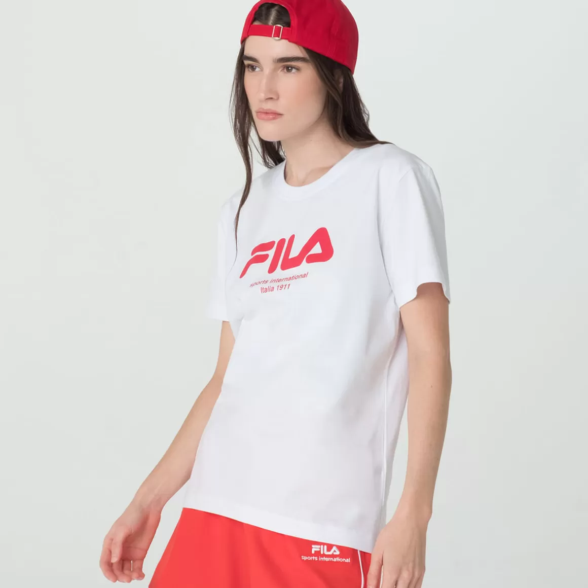 FILA Camiseta International Feminina - * Lifestyle | Blusas, camisetas e regatas