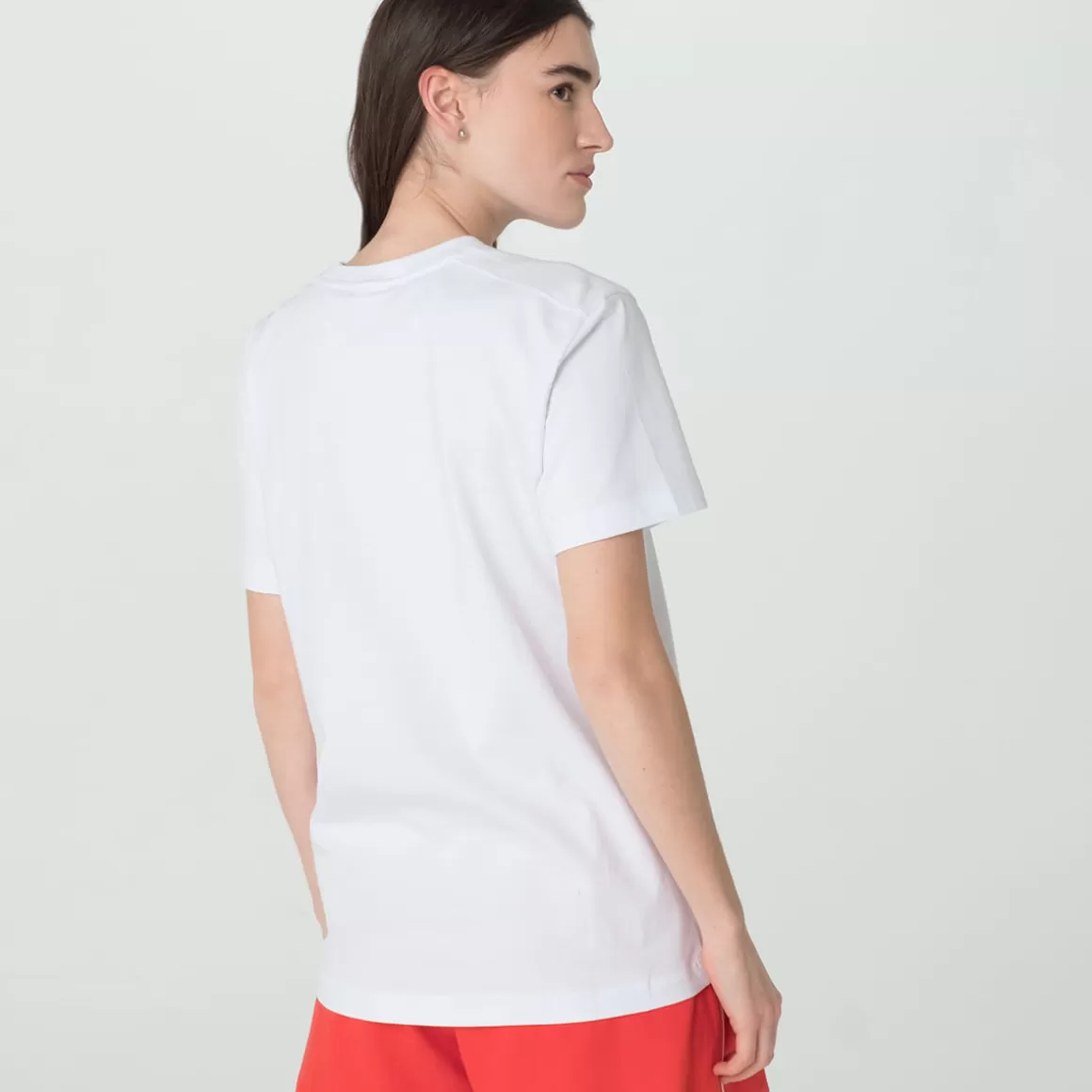 FILA Camiseta International Feminina - * Lifestyle | Blusas, camisetas e regatas