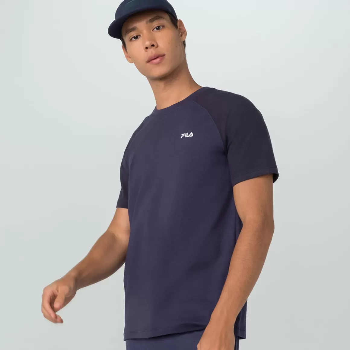 FILA Camiseta Slim Fit II Masculina - * Camisetas e regatas