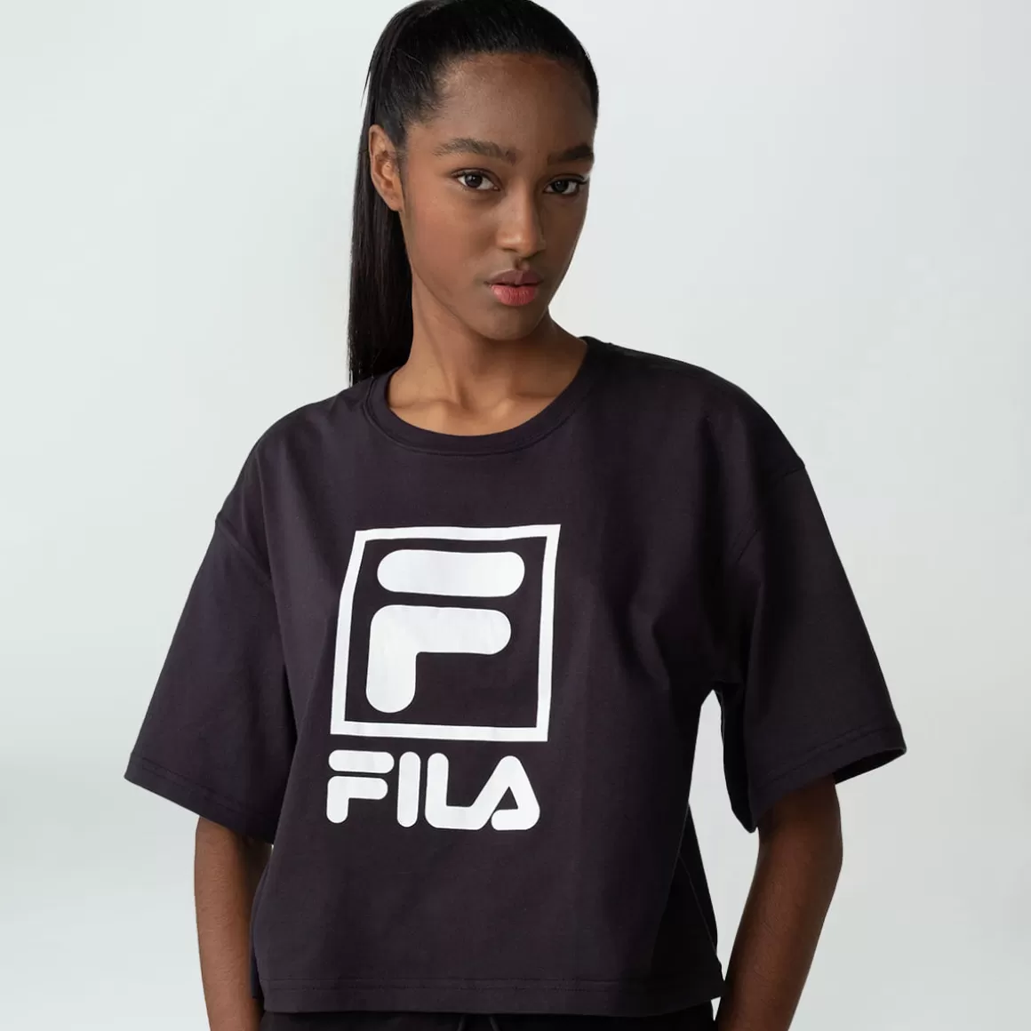 FILA Camiseta Stack New Feminina - * Heritage | Blusas, camisetas e regatas