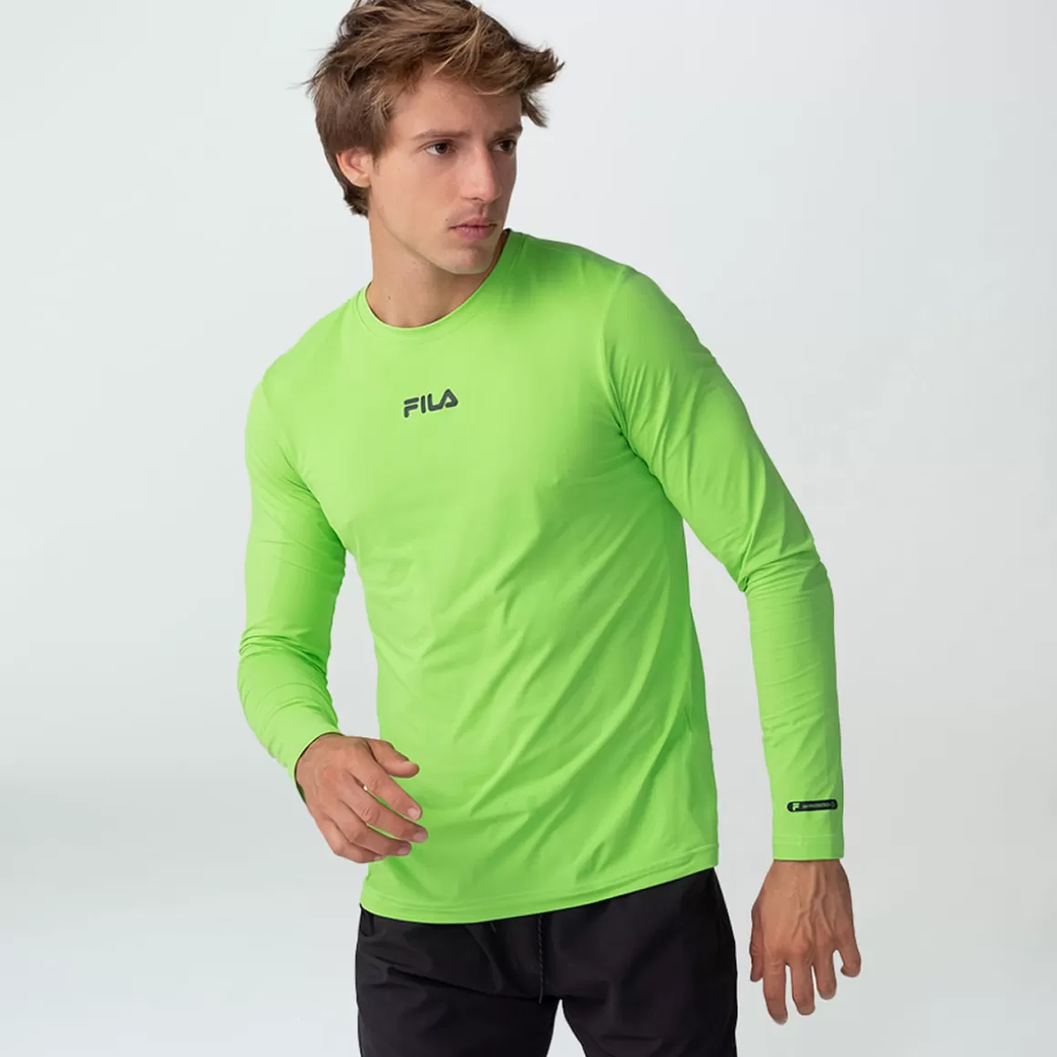 FILA Camiseta Manga Longa Sun Protect Breezy Masculina - * Respirabilidade | Controle de temperatura