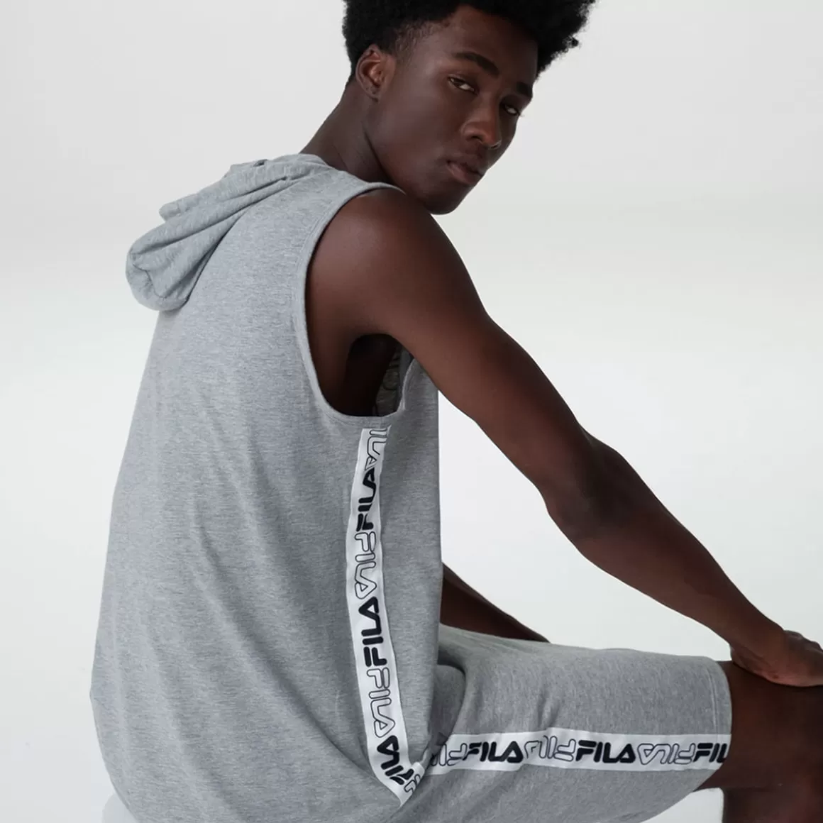 FILA Camiseta Sem Manga Letter Tape Com Capuz Masculina - * Lifestyle | Camisetas e regatas