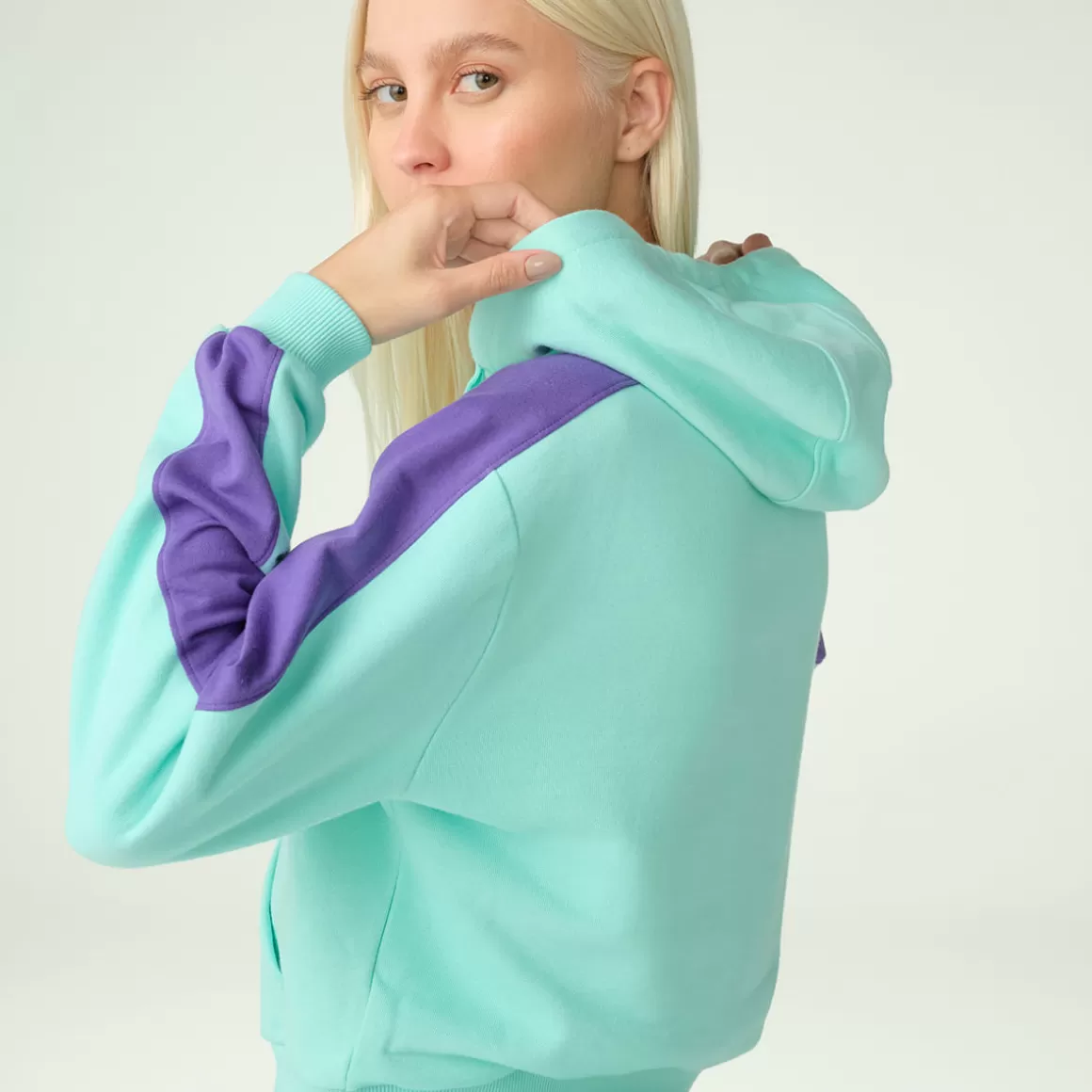 FILA Casaco Com Capuz Basic Colors Feminino - * Lifestyle | Moletons, casacos e jaquetas