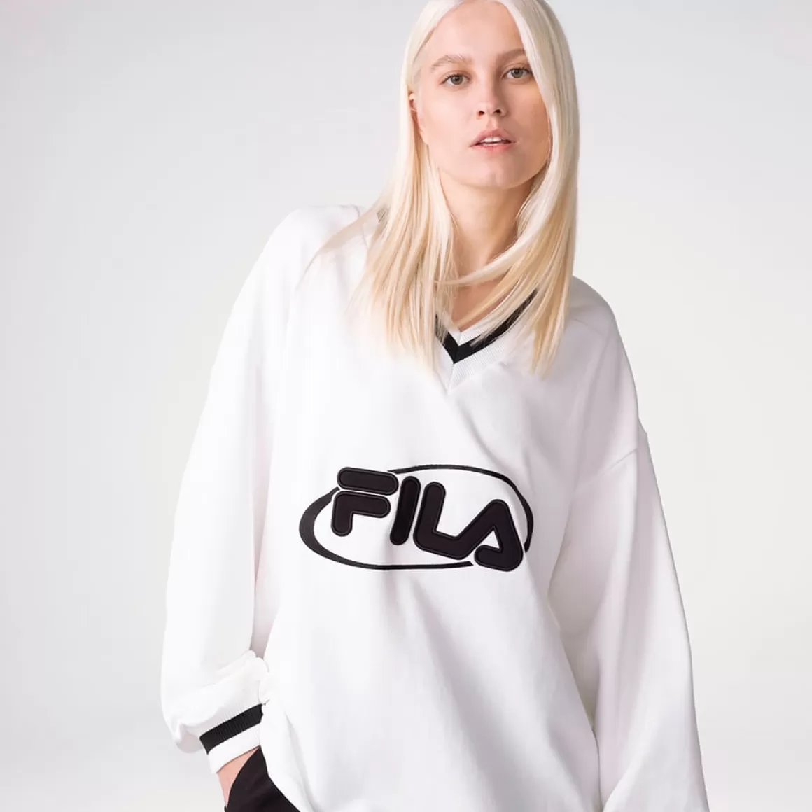 FILA Casaco Heritage Oversized V-Neck Pullover Feminino - * Heritage | Moletons, casacos e jaquetas