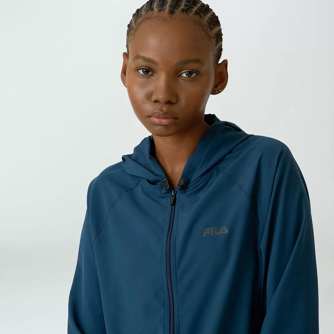 FILA Corta Vento Esportiva Feminina Basic Run Azul Marinho - * Caminhada e corrida | Caminhada e corrida