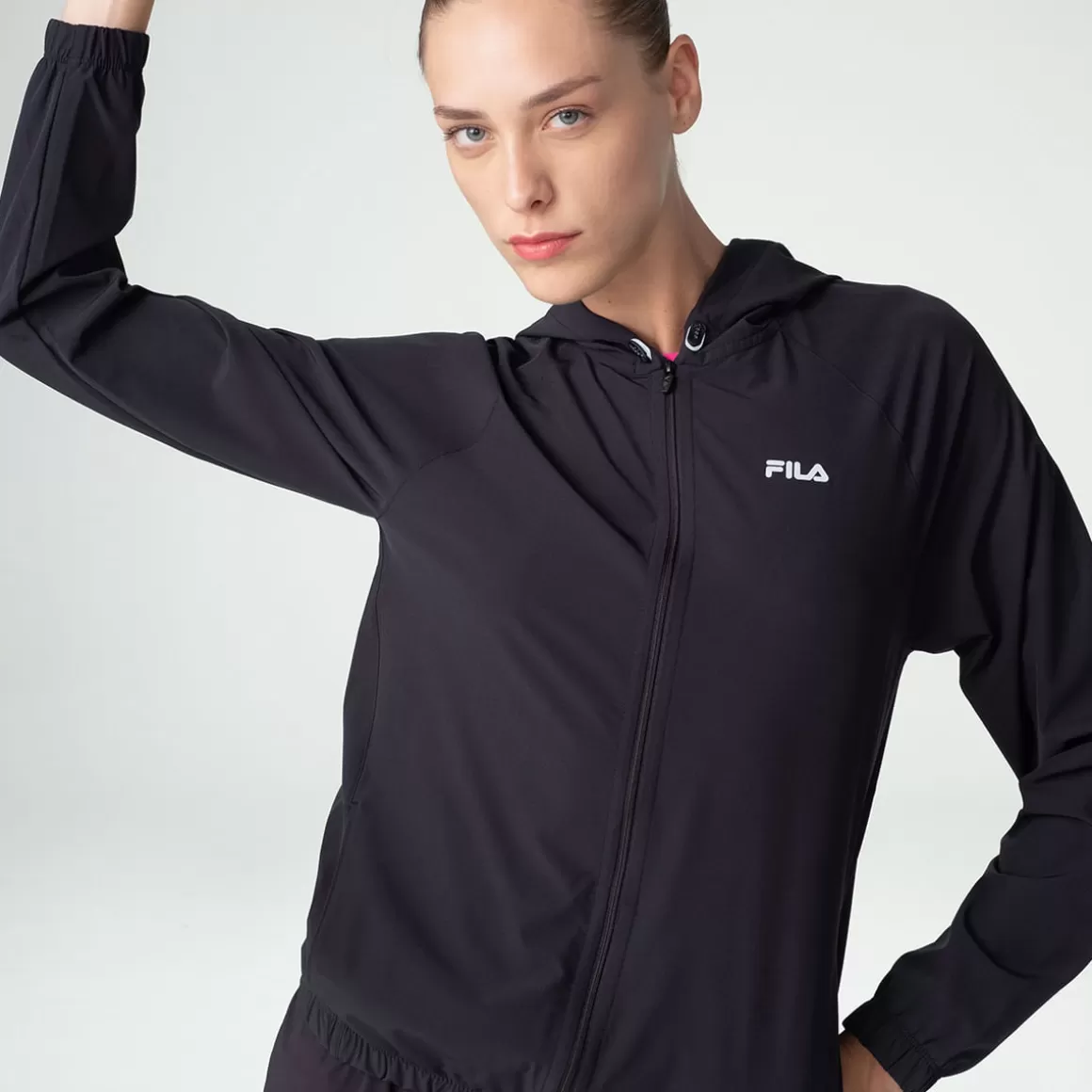 FILA Corta Vento Esportiva Feminina Basic Run Preta - * Caminhada e corrida | Caminhada e corrida