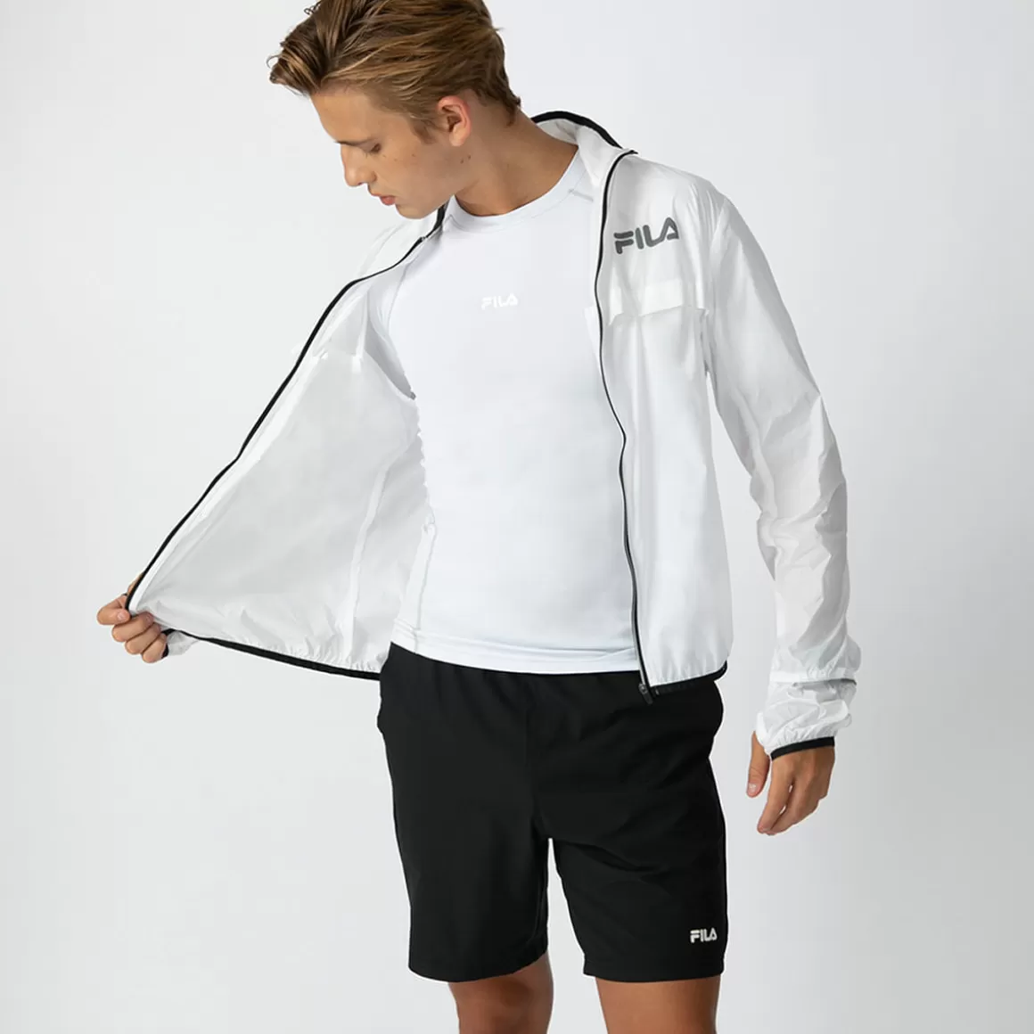 FILA Jaqueta Corta Vento Lightness Masculino - * Academia e treino | Academia e treino