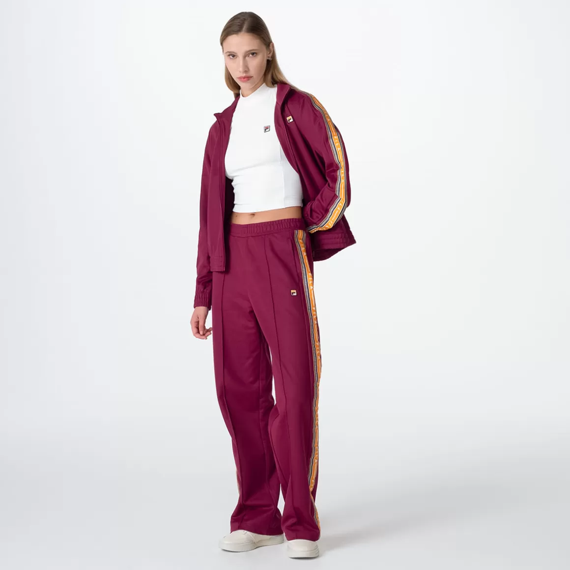 FILA Jaqueta Esportiva Feminina Track W/ Tape Bordô - * Heritage | Moletons, casacos e jaquetas