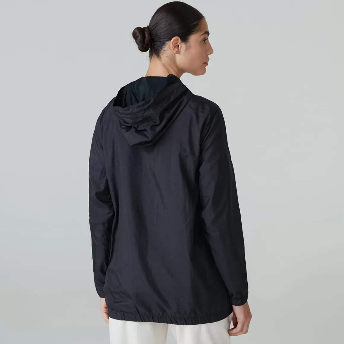 FILA Jaqueta Feminina Corta Vento Parka Pockets Preta - * Respirabilidade | Moletons, casacos e jaquetas