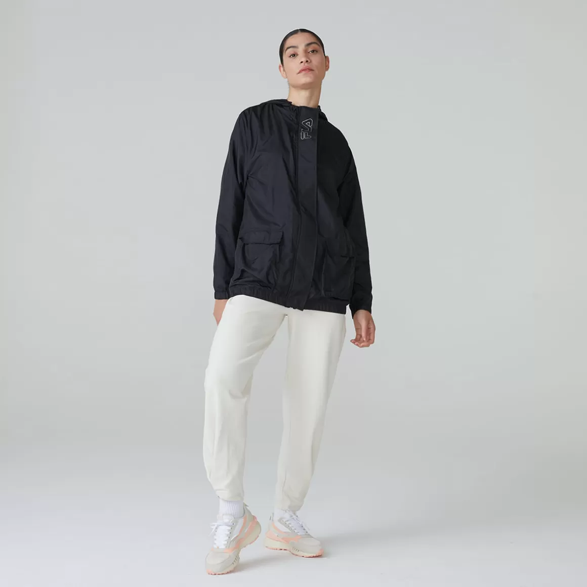 FILA Jaqueta Feminina Corta Vento Parka Pockets Preta - * Respirabilidade | Moletons, casacos e jaquetas