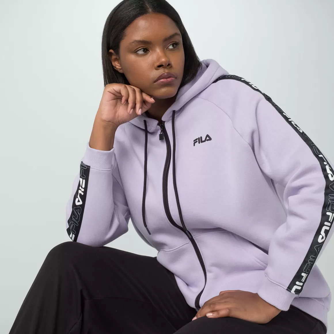 FILA Jaqueta Basic Tape Outline Plus Feminina - * Lifestyle | Moletons, casacos e jaquetas