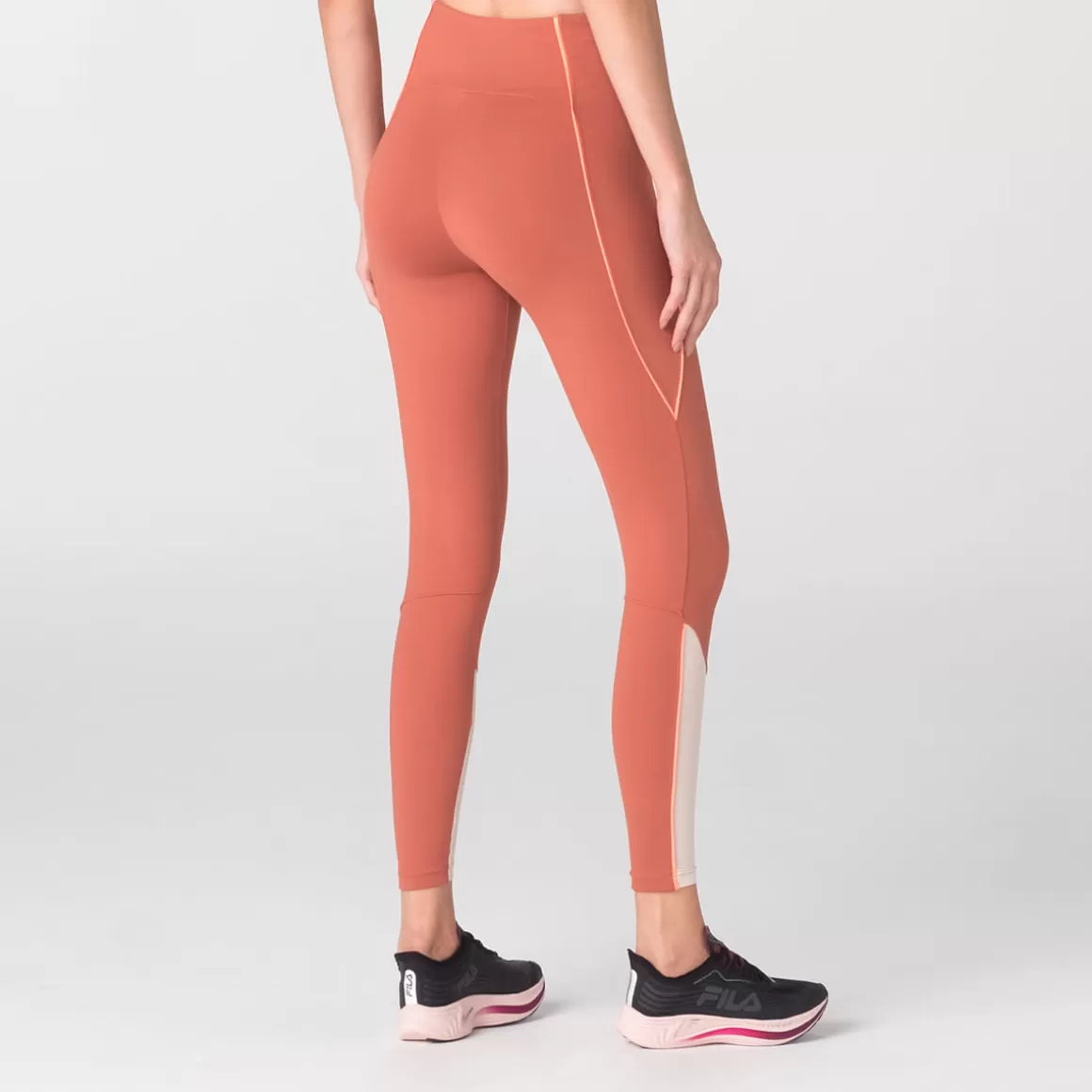 FILA Legging Esportiva Feminina Keep Sports Marrom - * Roupas com Proteção UV | Academia e treino