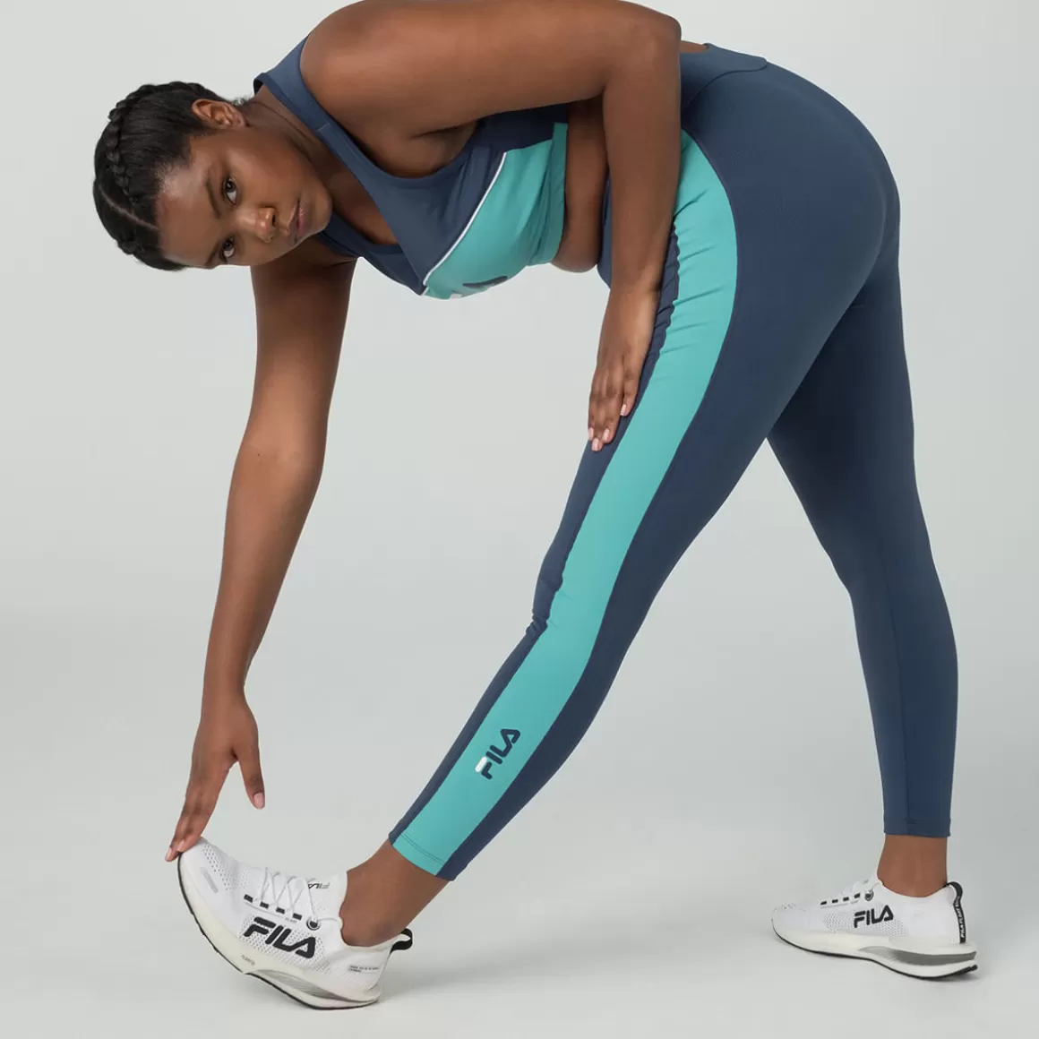 FILA Legging Letter Fit Plus Feminina - * Respirabilidade | Academia e treino