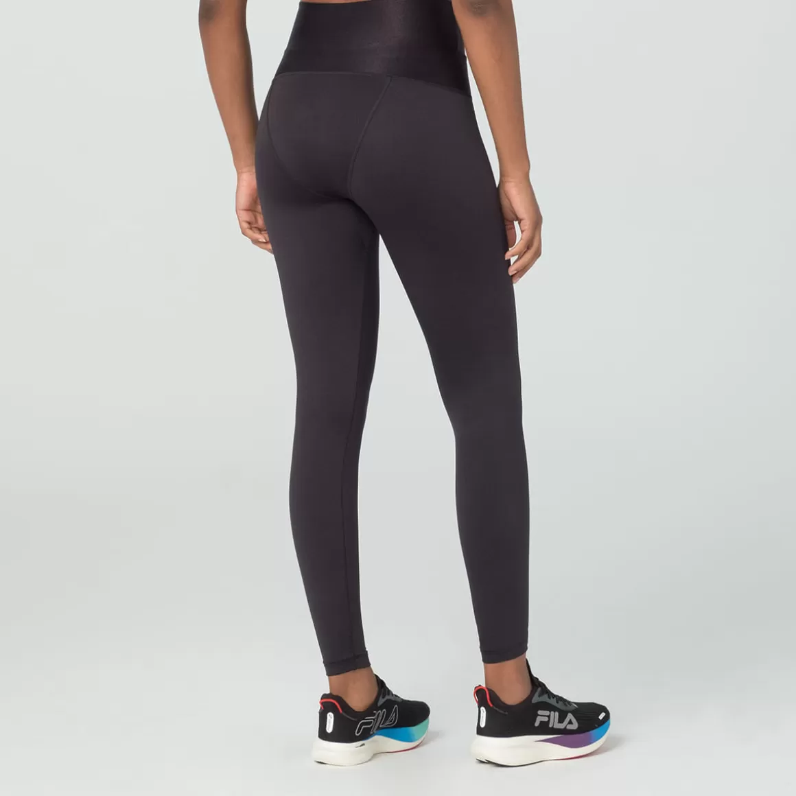 FILA Legging Performa Skin Feminina - * Roupas com Proteção UV | Compressão