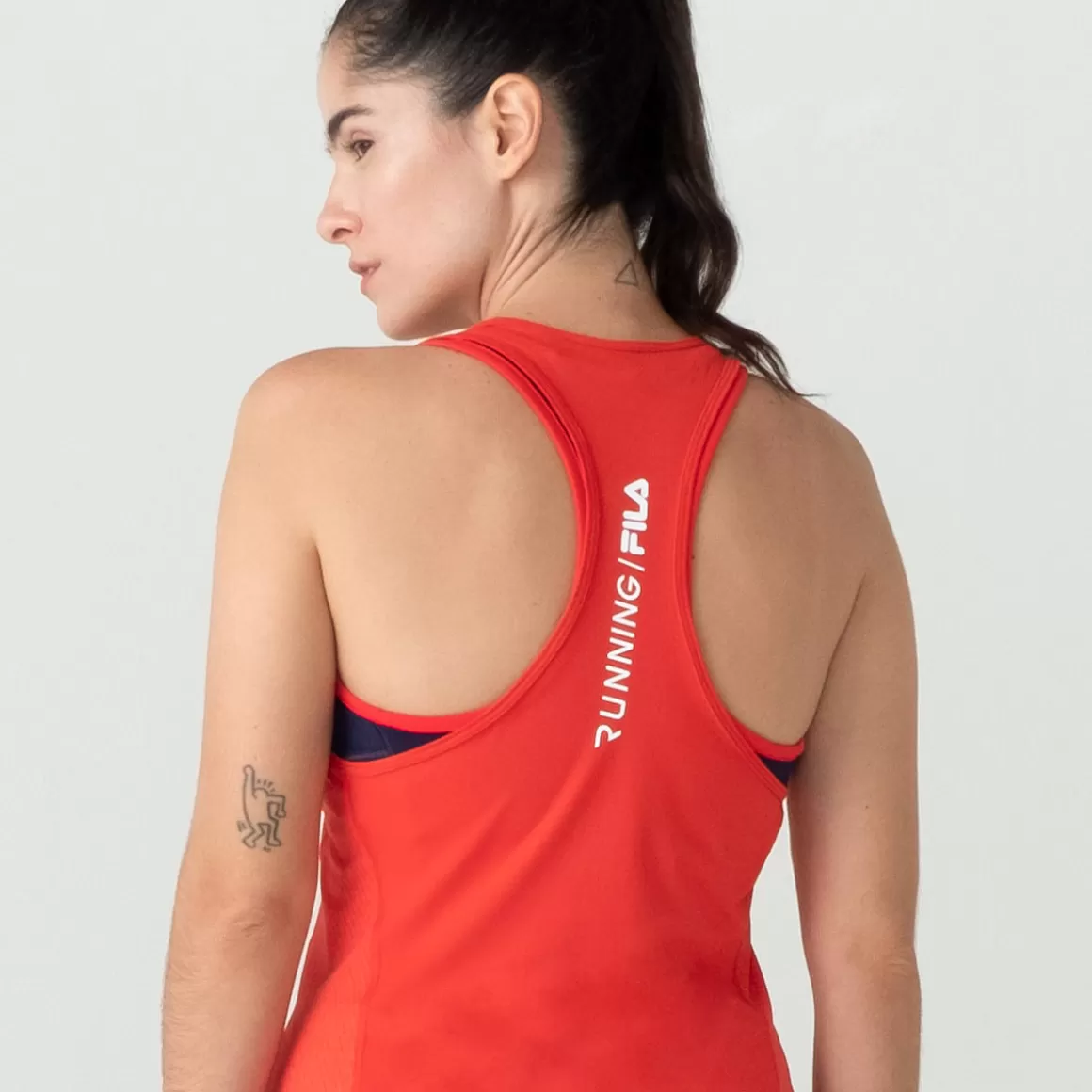 FILA Regata Pró II Feminina - * Respirabilidade | Roupas com Proteção UV