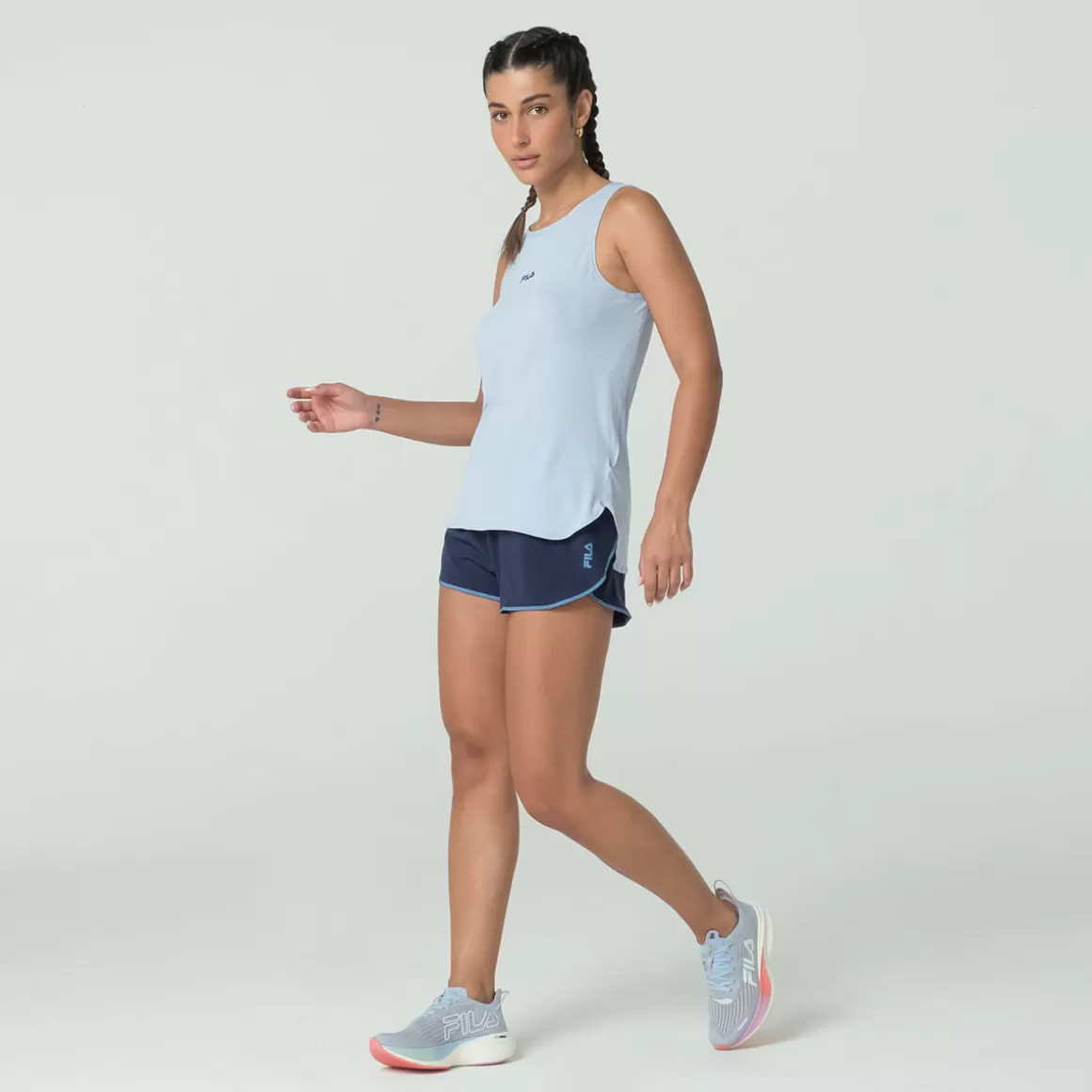 FILA Shorts Core Run Feminino - * Respirabilidade | Caminhada e corrida