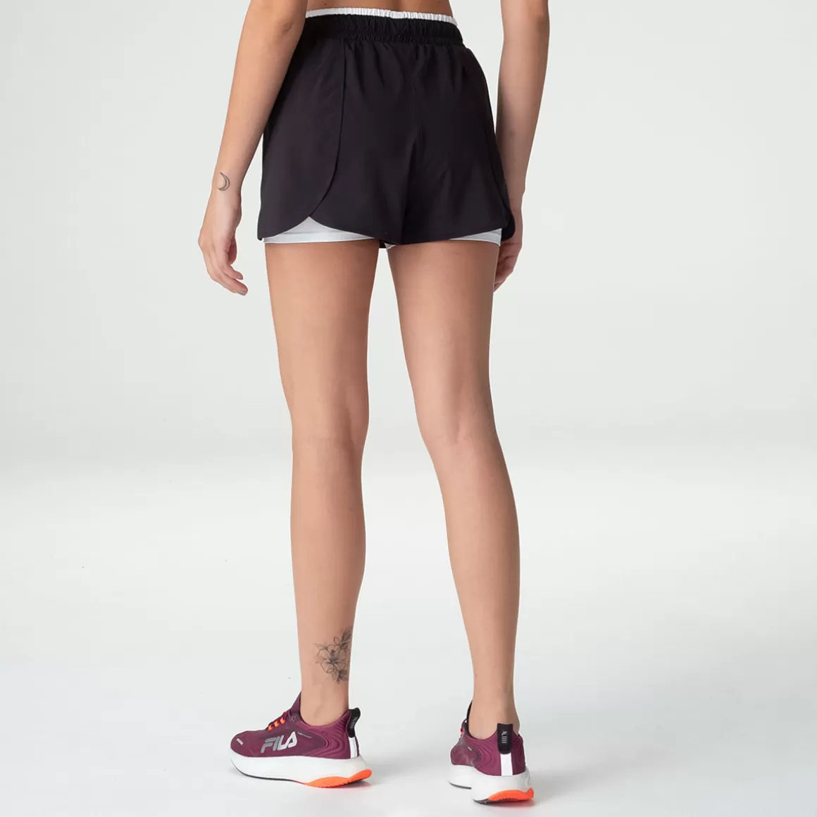 FILA Shorts Performance II Feminino - * Respirabilidade | Caminhada e corrida