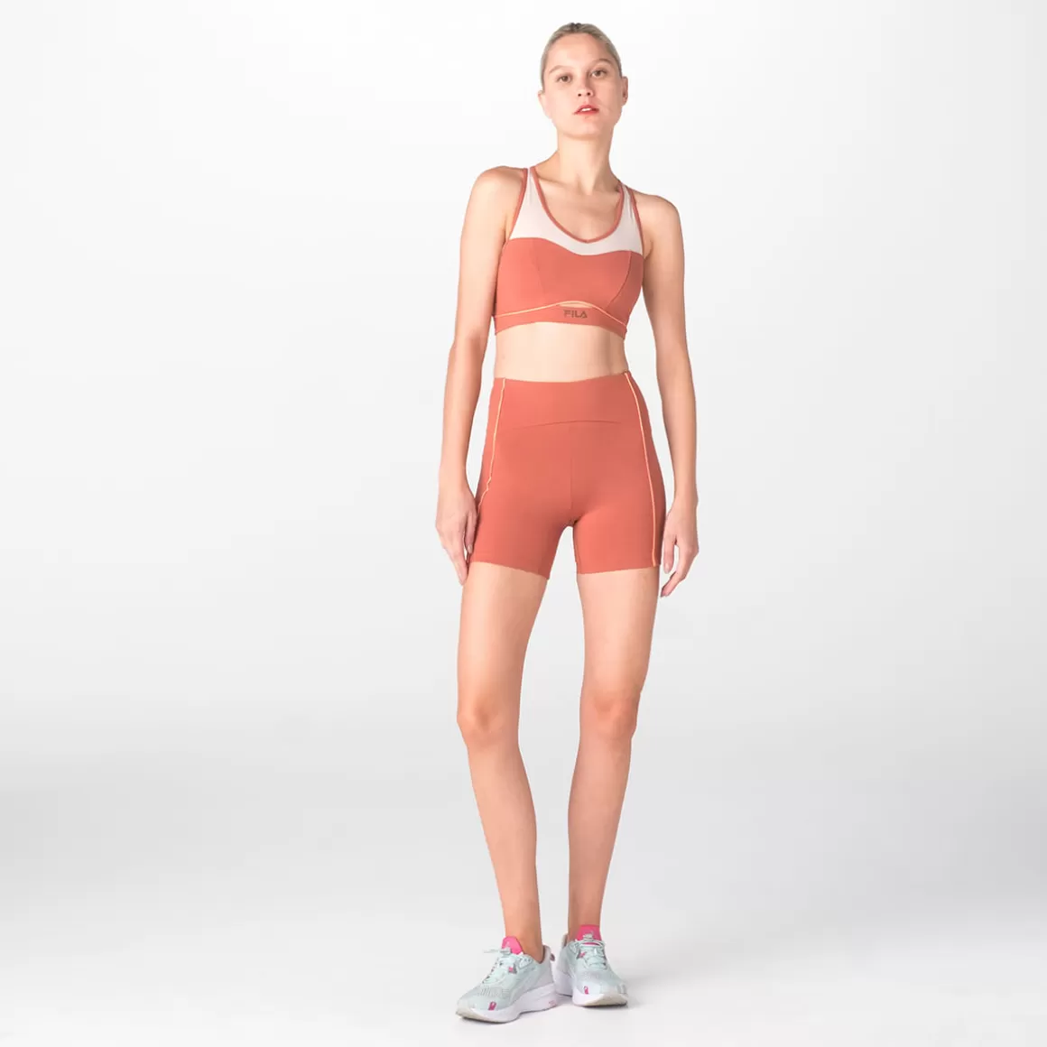 FILA Shorts Legging de Treino Feminino Keep Sports Marrom - * Roupas com Proteção UV | Academia e treino
