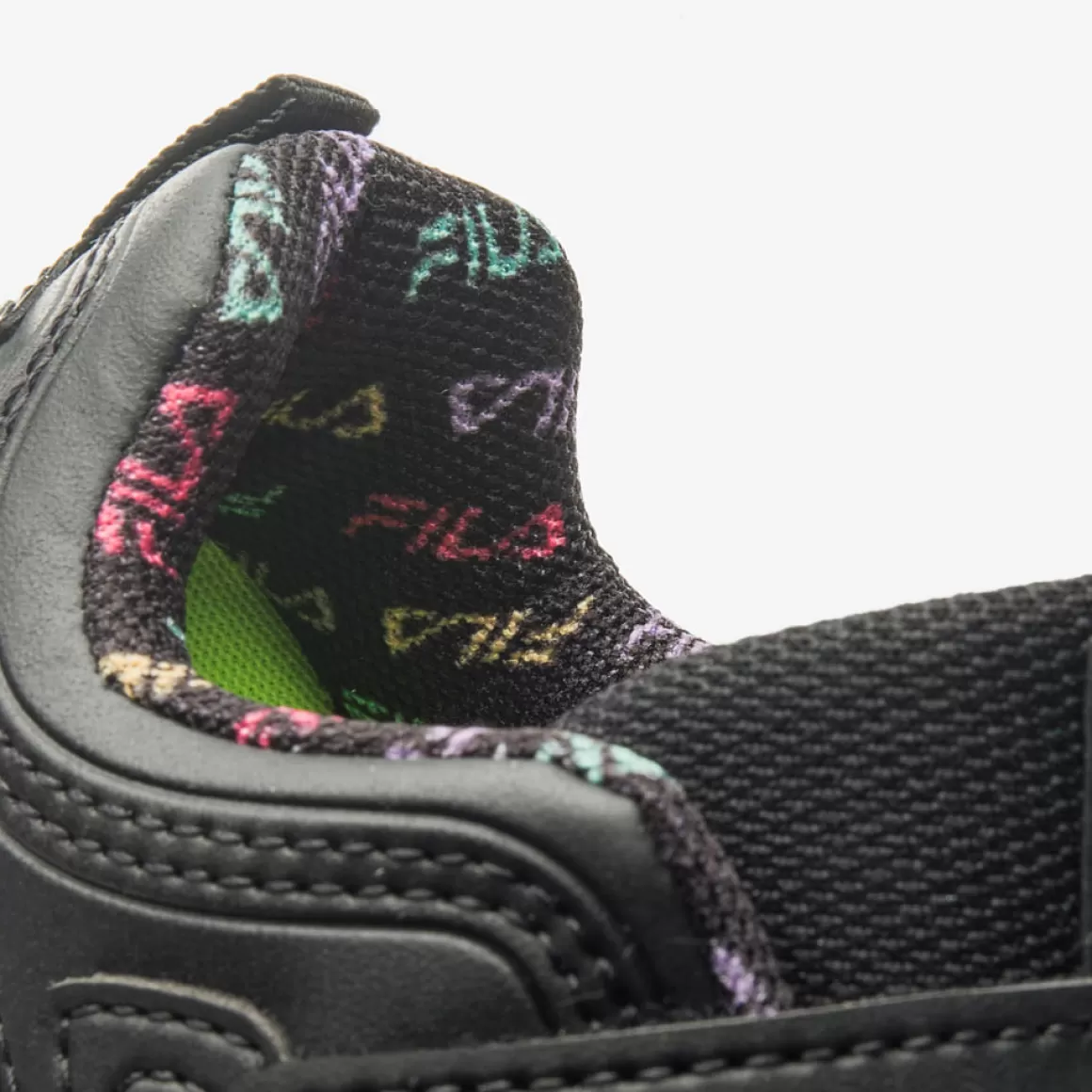 FILA Tênis Preto e Vermelho para Bebê Disruptor VLC Baby - * Disruptor
